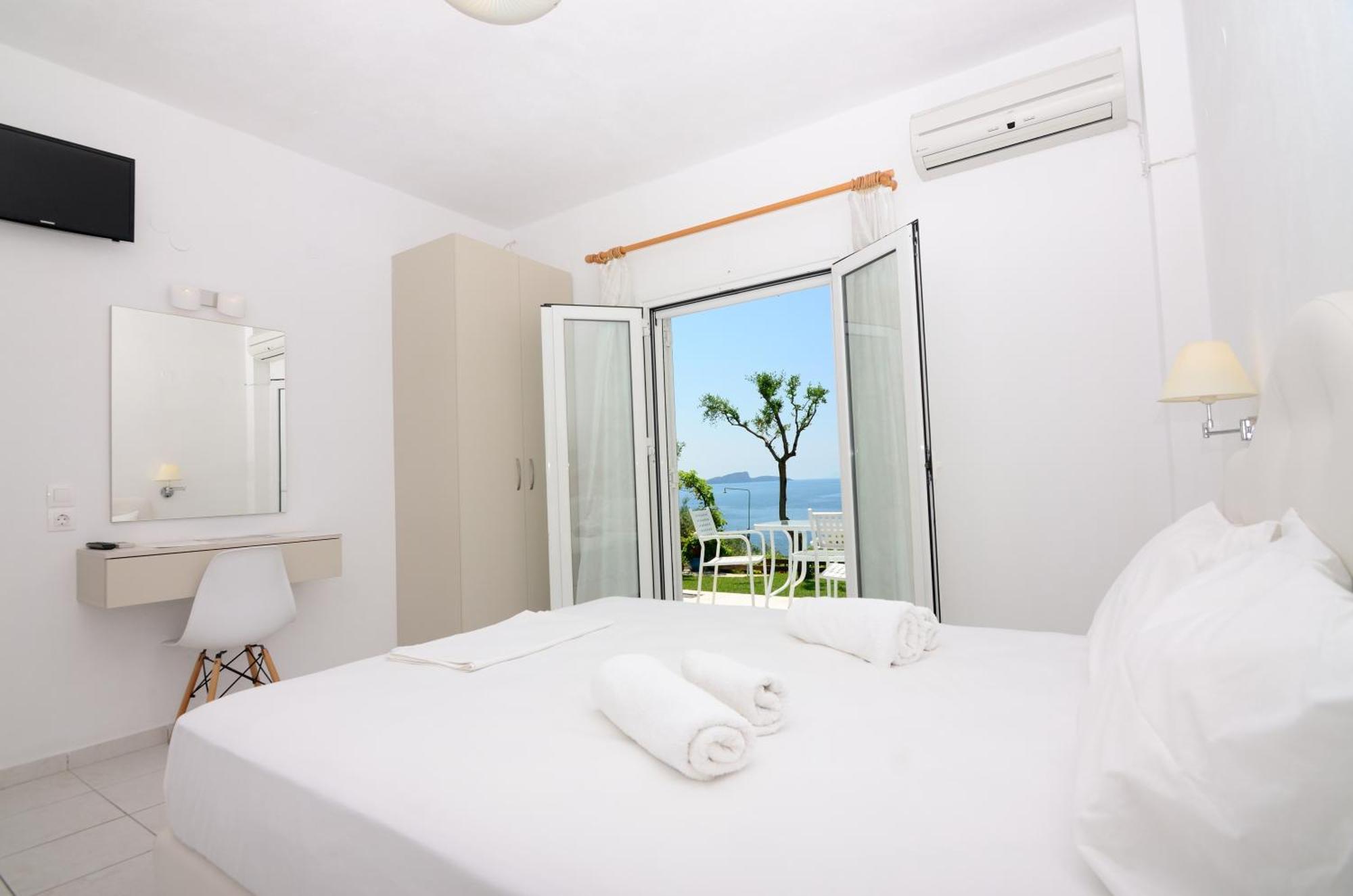 Mare Blu Apartment Parga