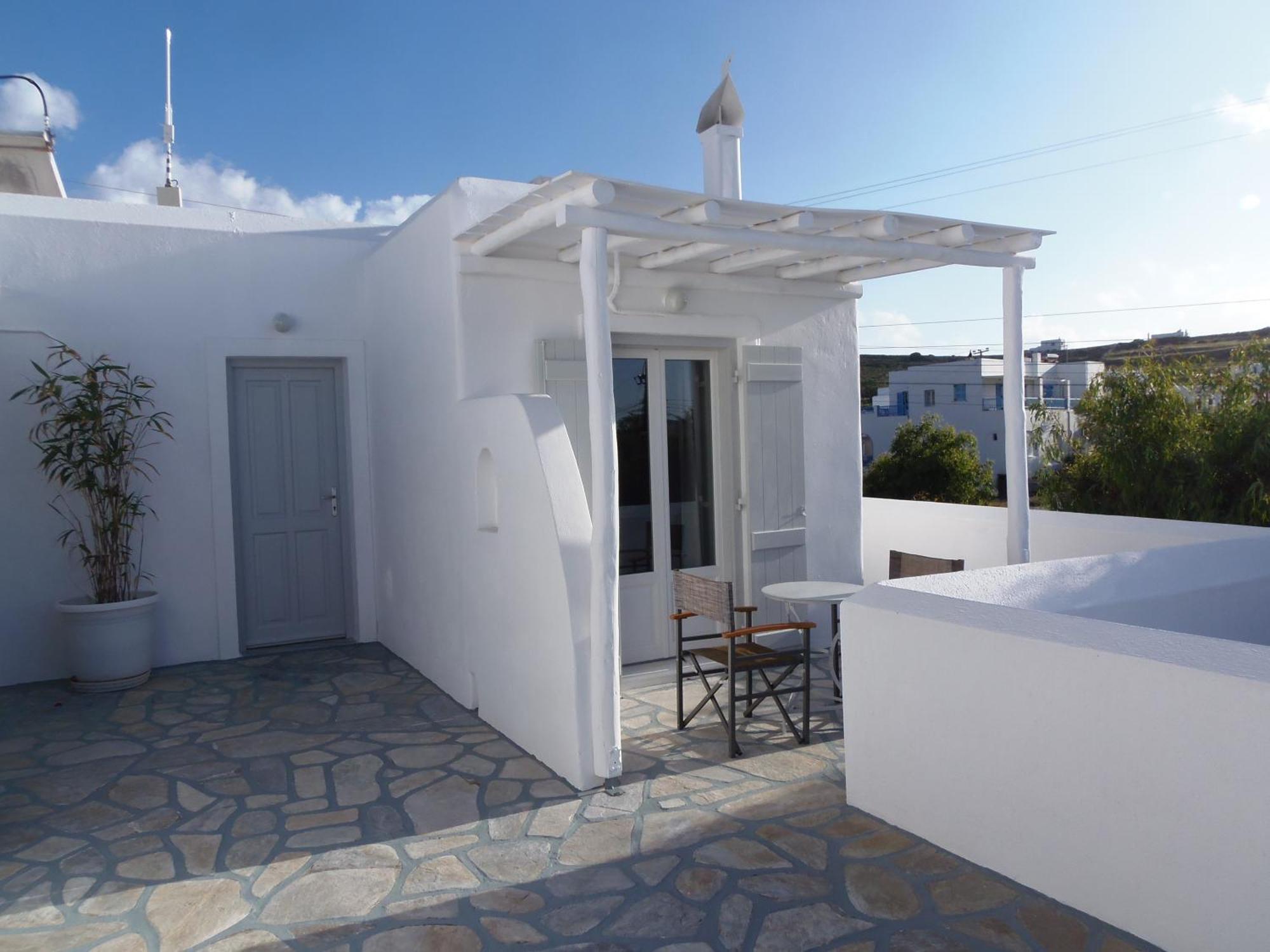 Hotel Manos 2*