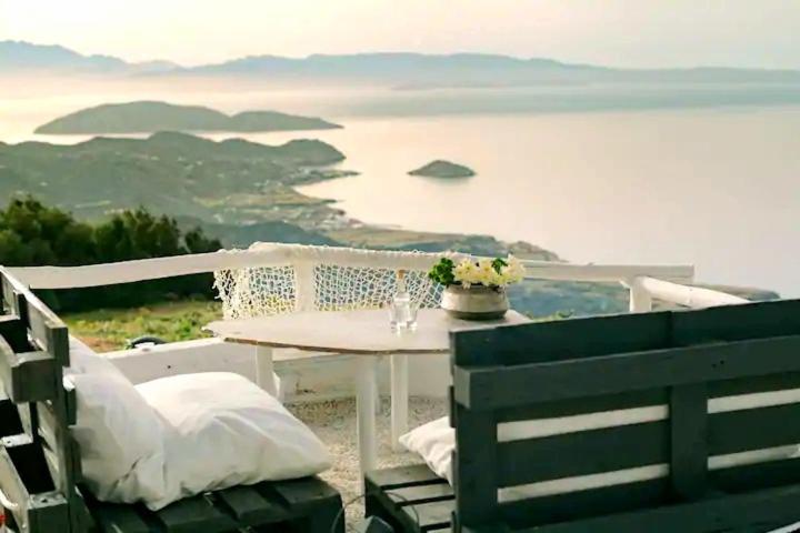Epavlis Mirsini (Crete)