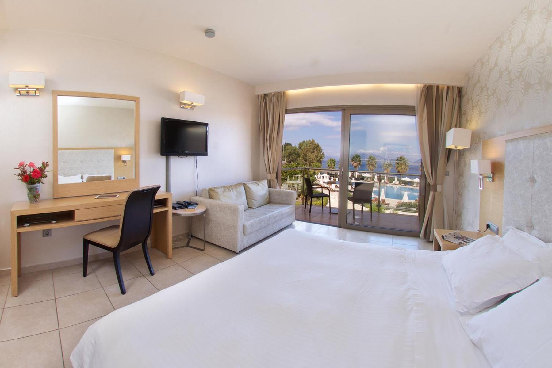 Ionian Emerald Hotel