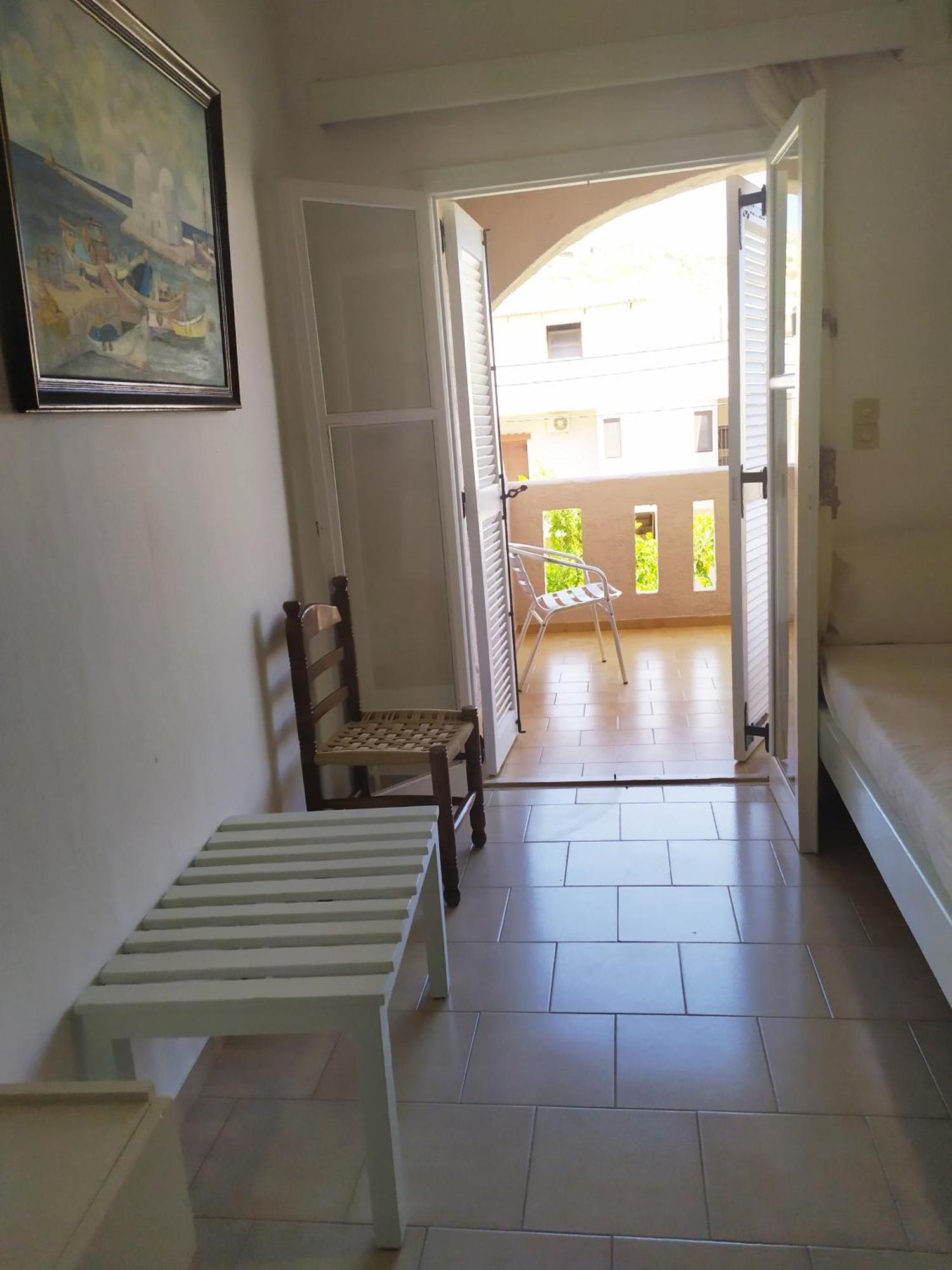 Xenios Dias Apartment *