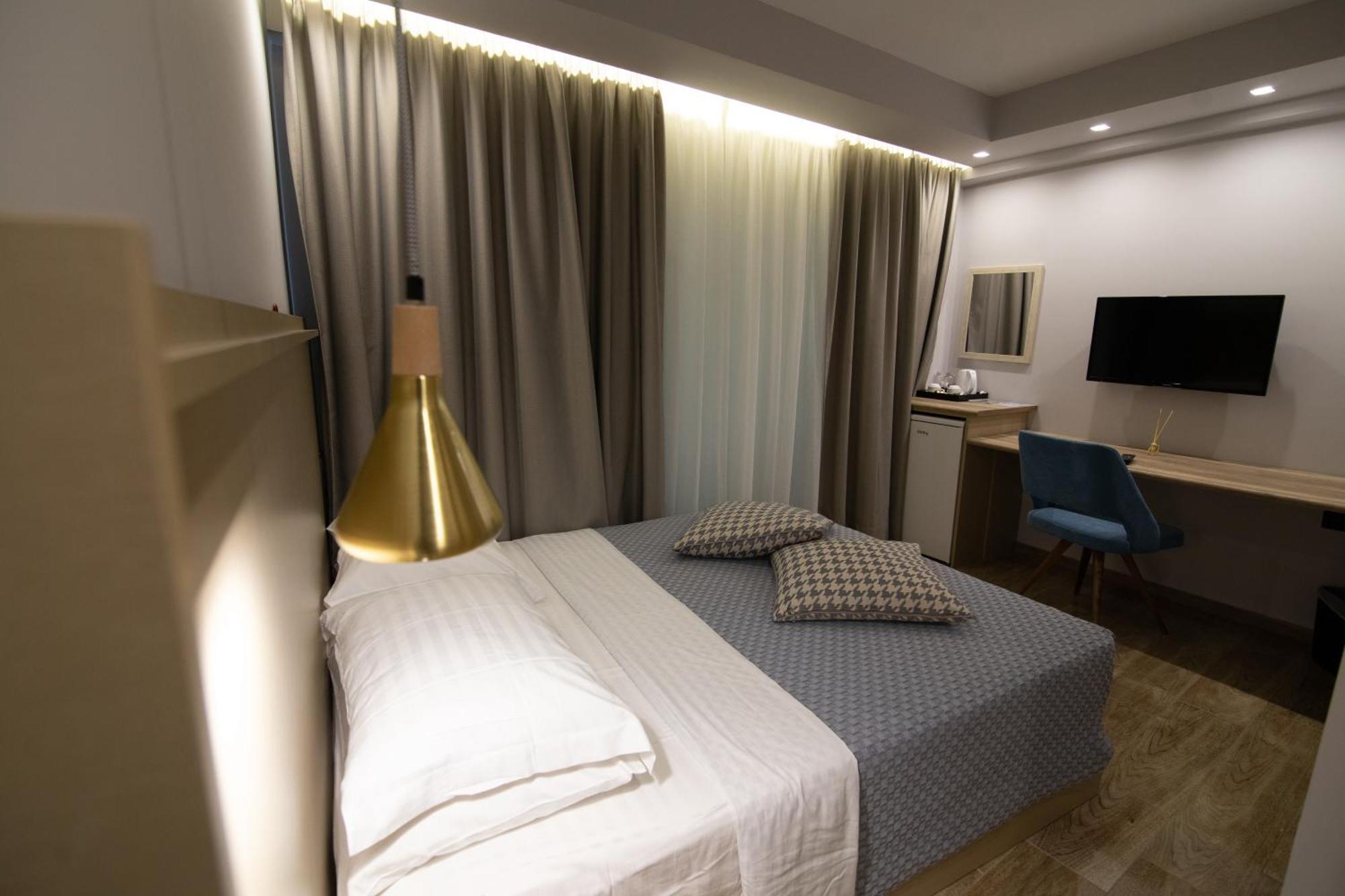Aianteion Bay Luxury & Hotel Aiandion