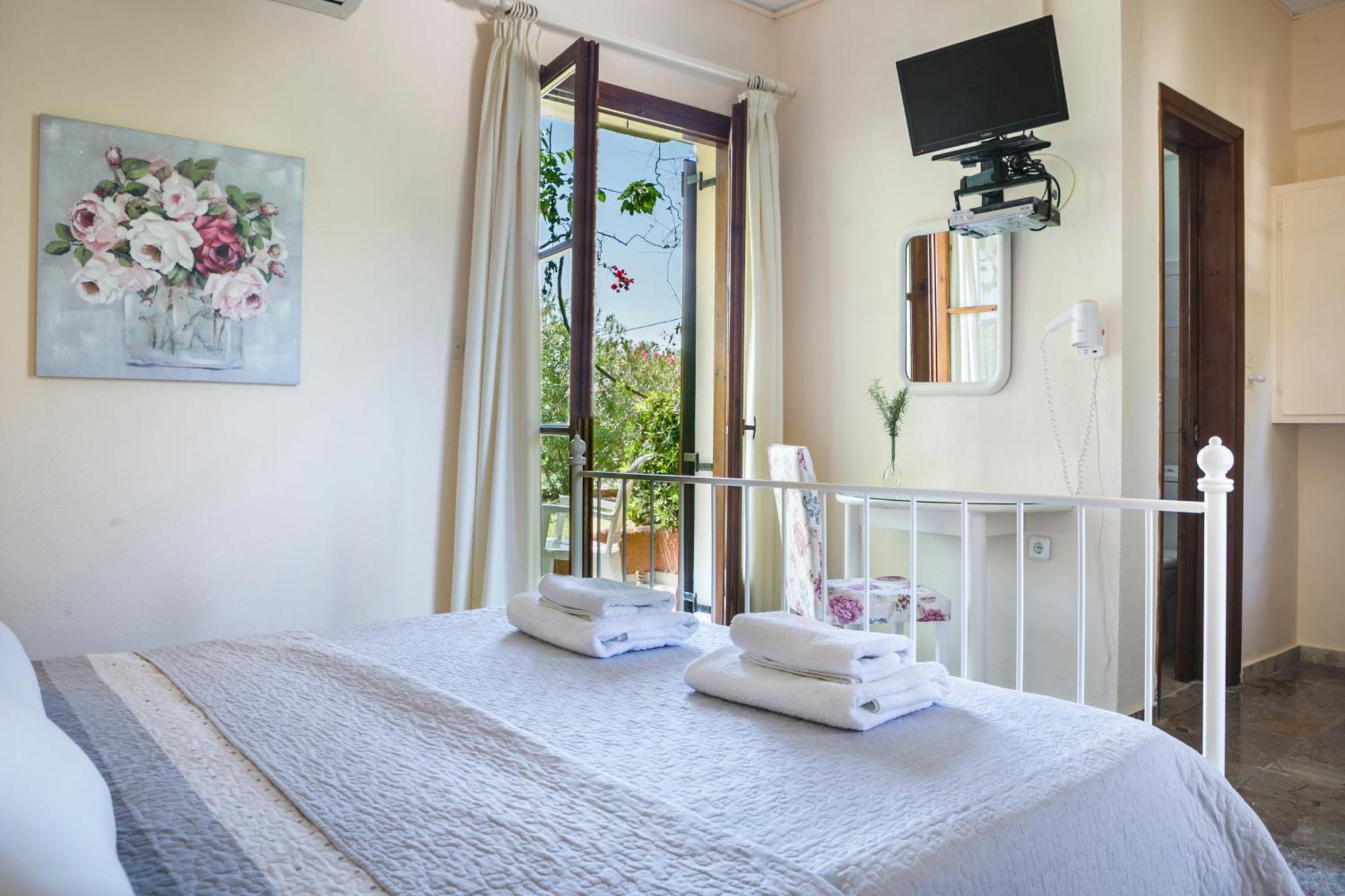 Aparthotel Dendrolivano Minia