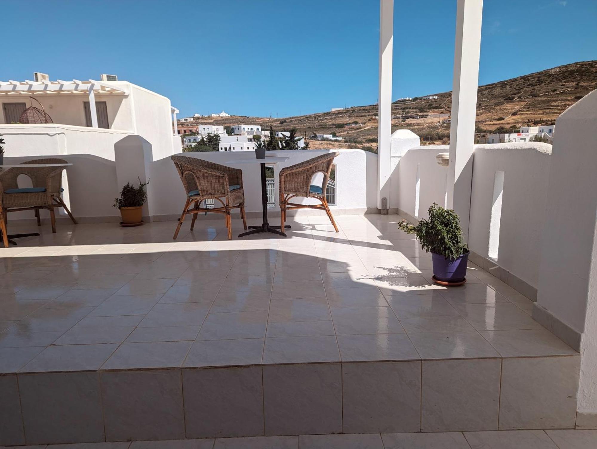 Barbaras Aparthotel *