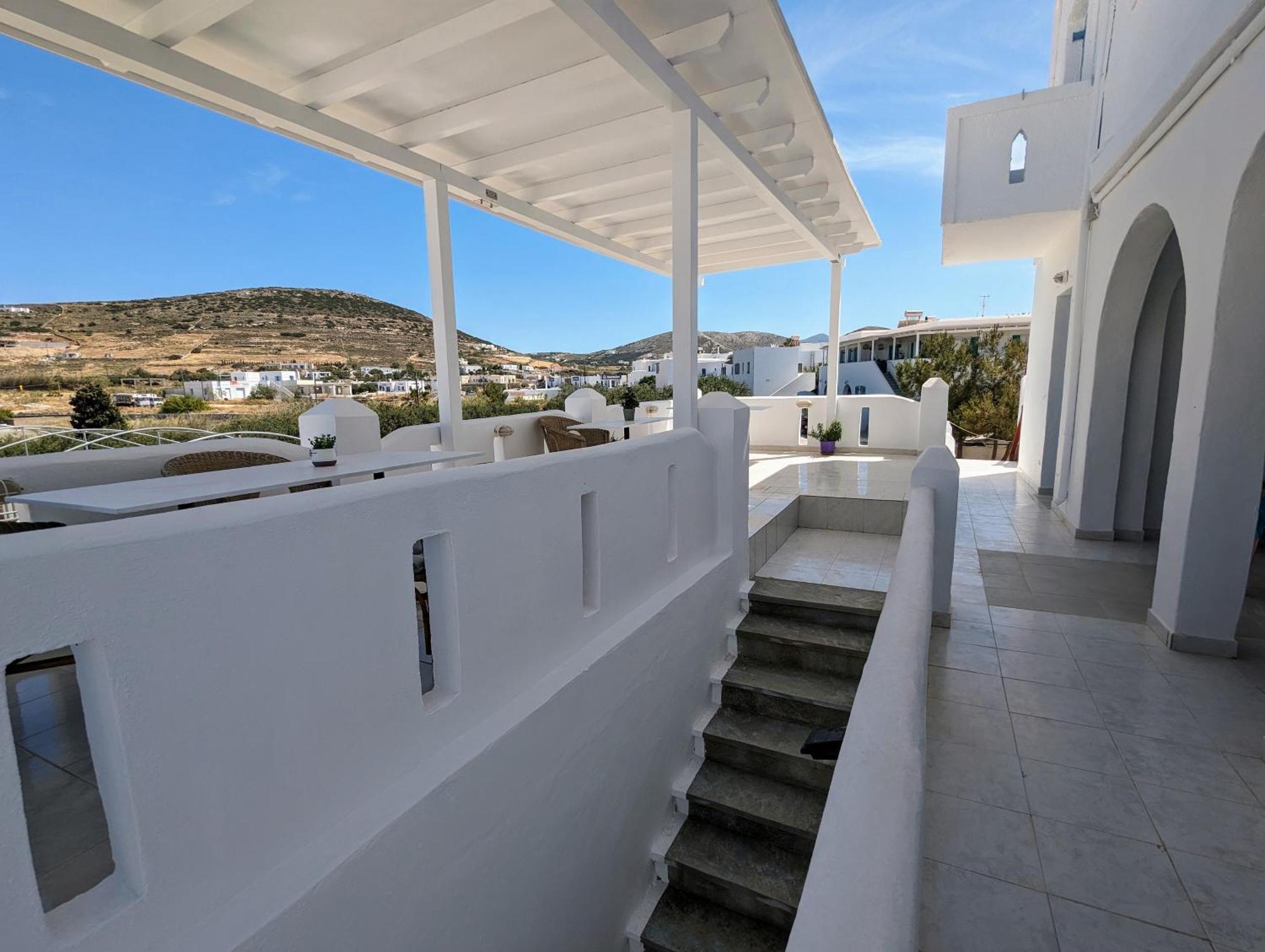 Aparthotel Barbaras Naousa (Paros)