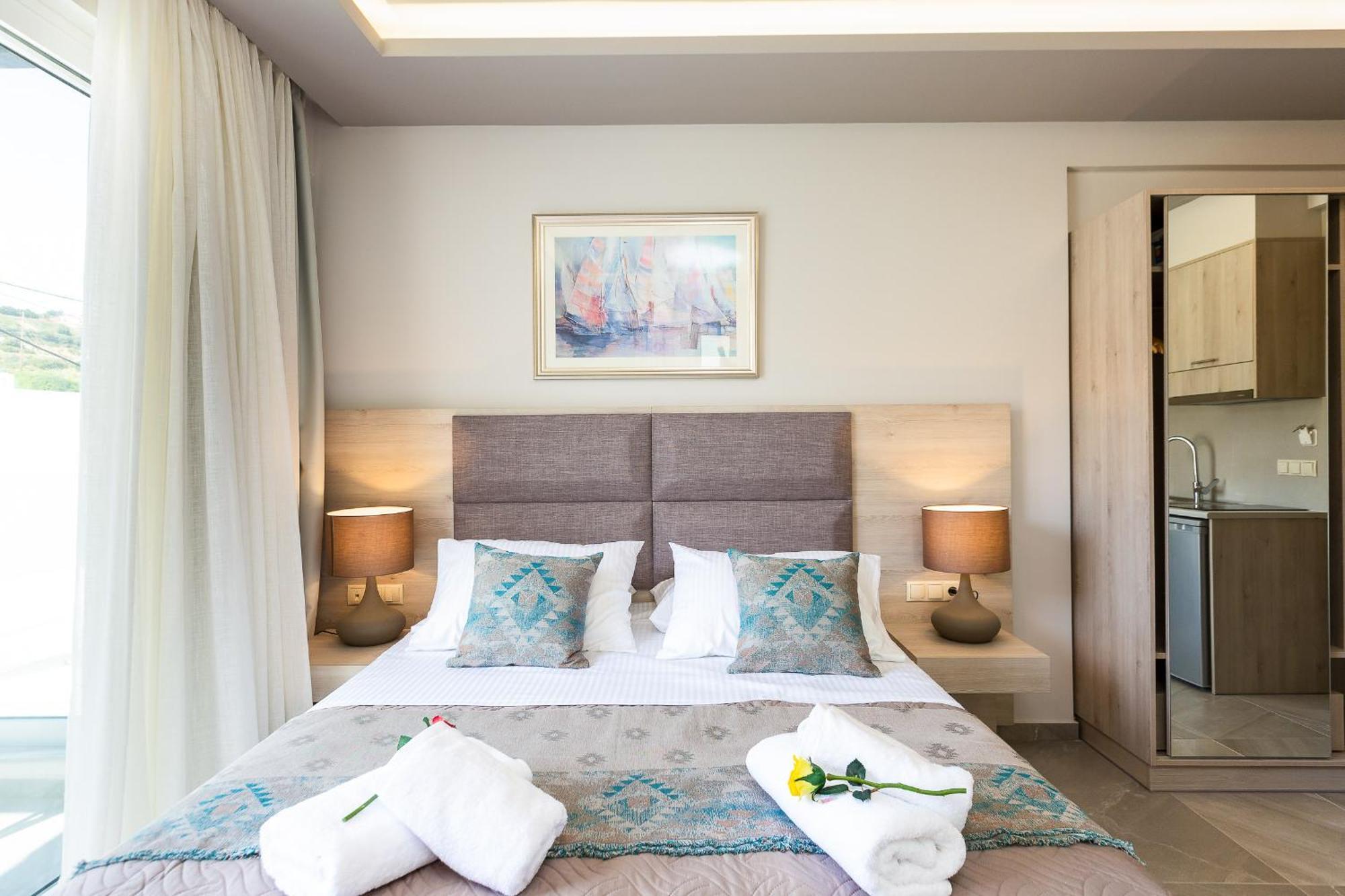 Aparthotel Akrogiali 