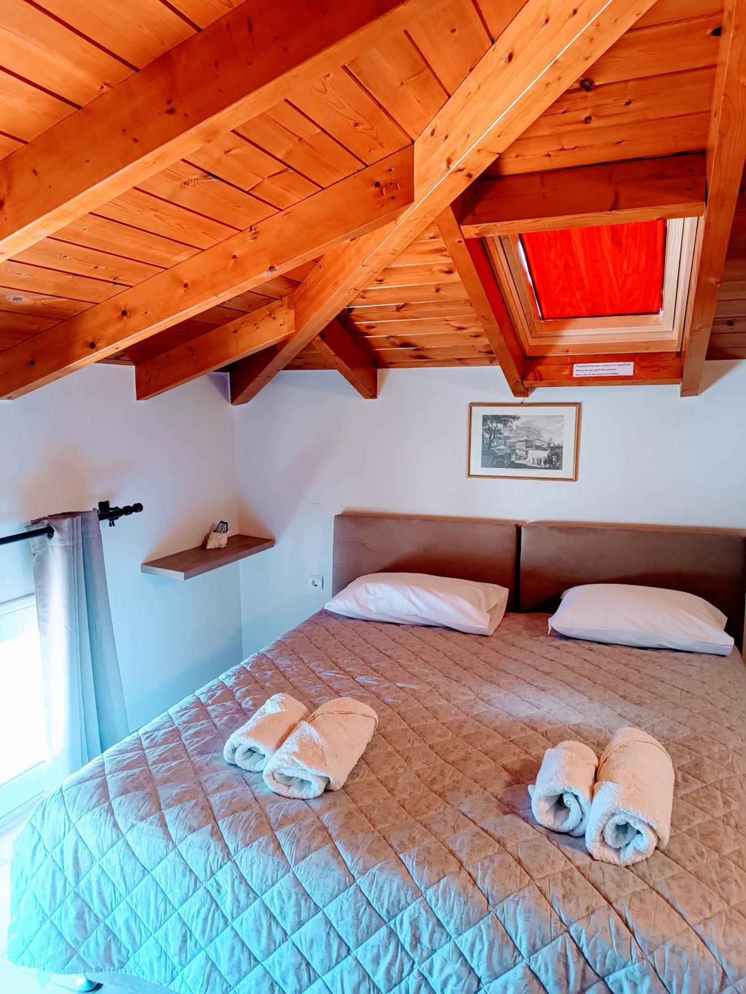 Port Luxury * Ermioni