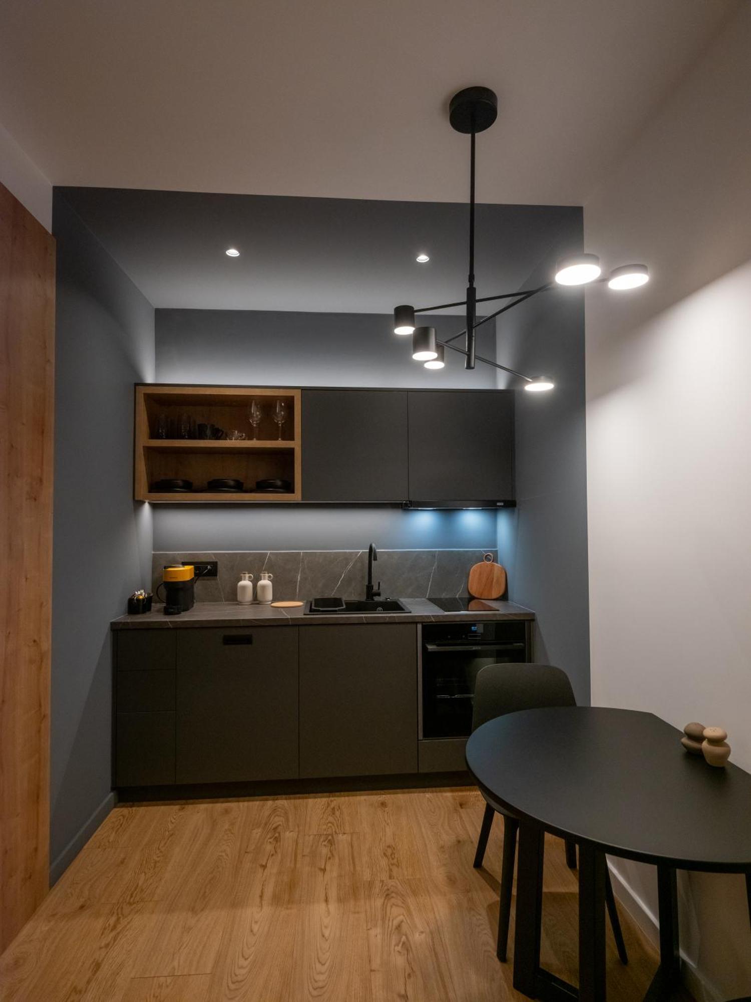 Space Row Design Living Apartment *