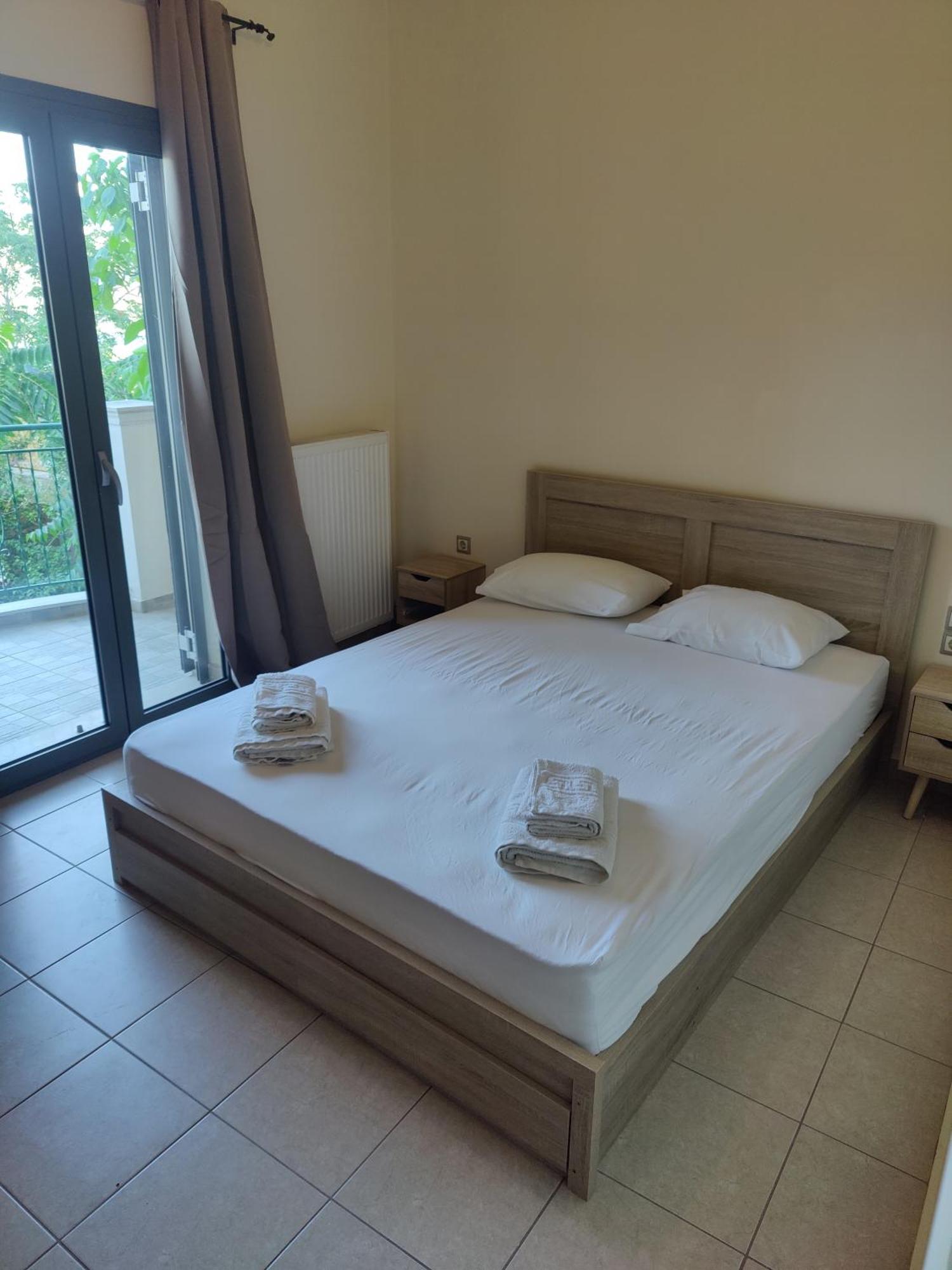 Bay View Apartment