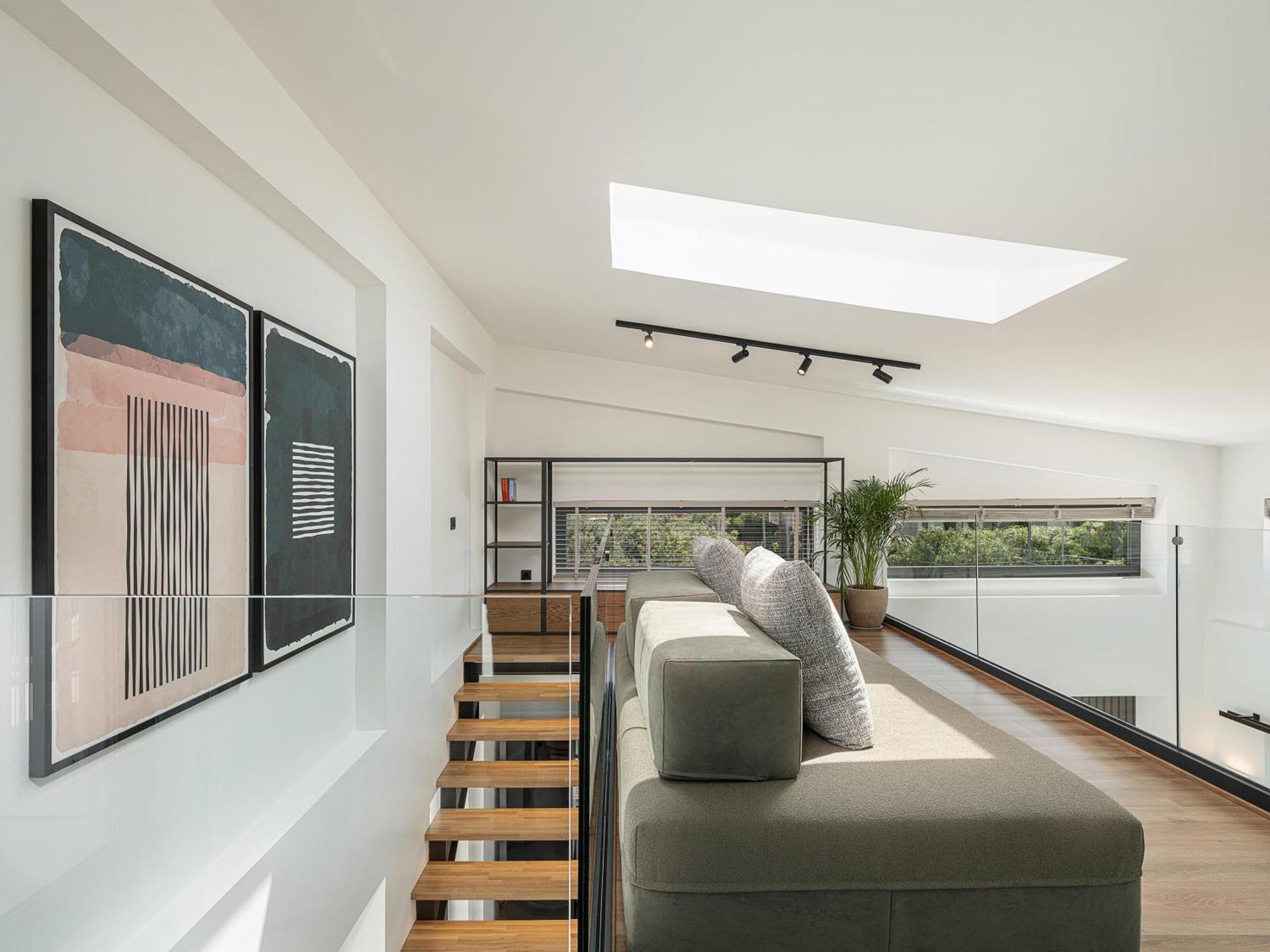 P Project Apartment *