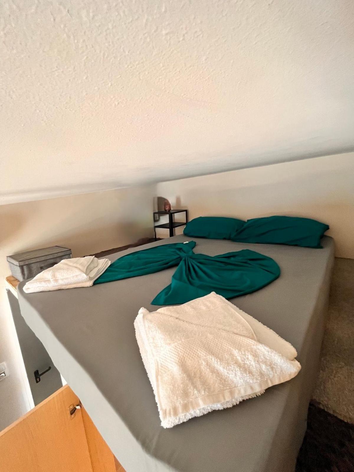 Sea U Apartment *