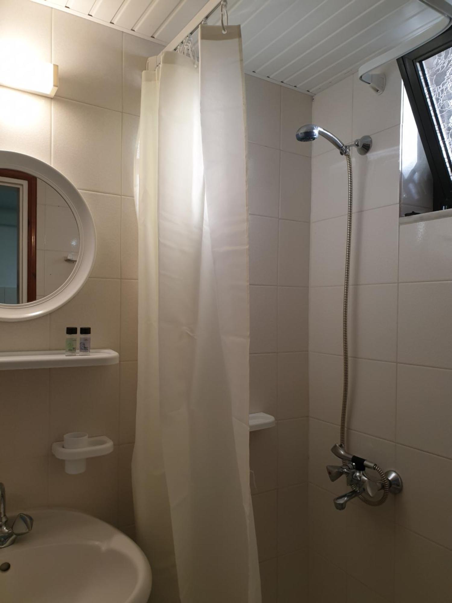 Apartment Aktipis Studios