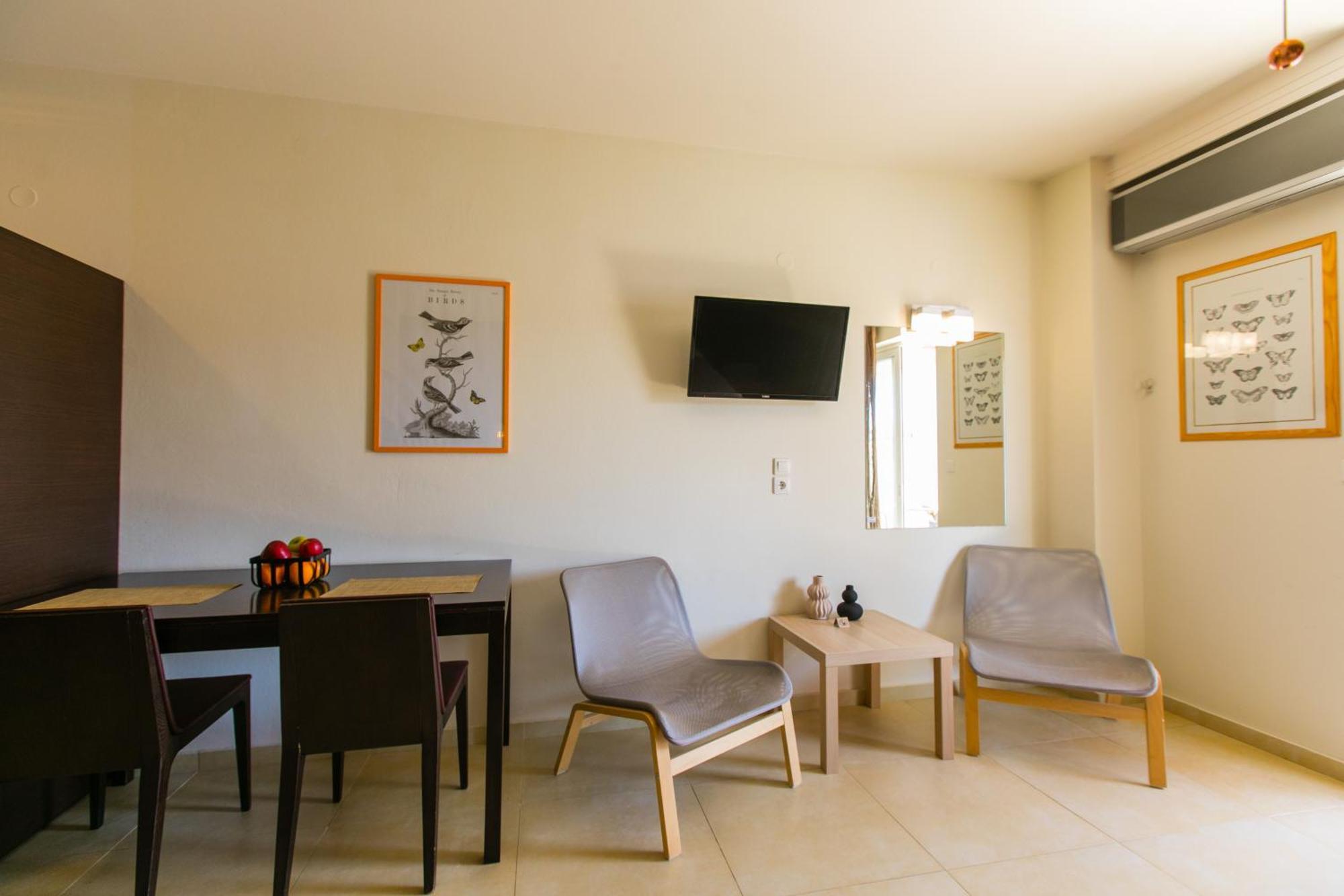Cosmos Aparthotel Rethymno (Crete)