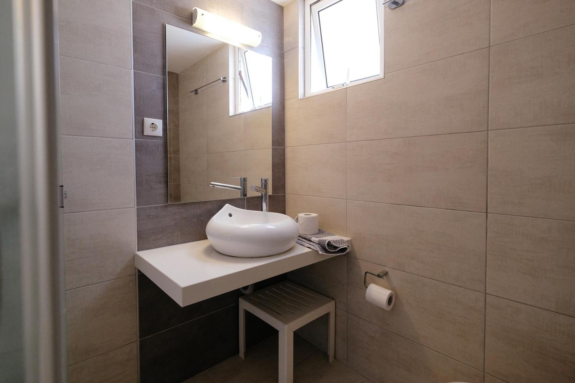 Helena Hotel 3*