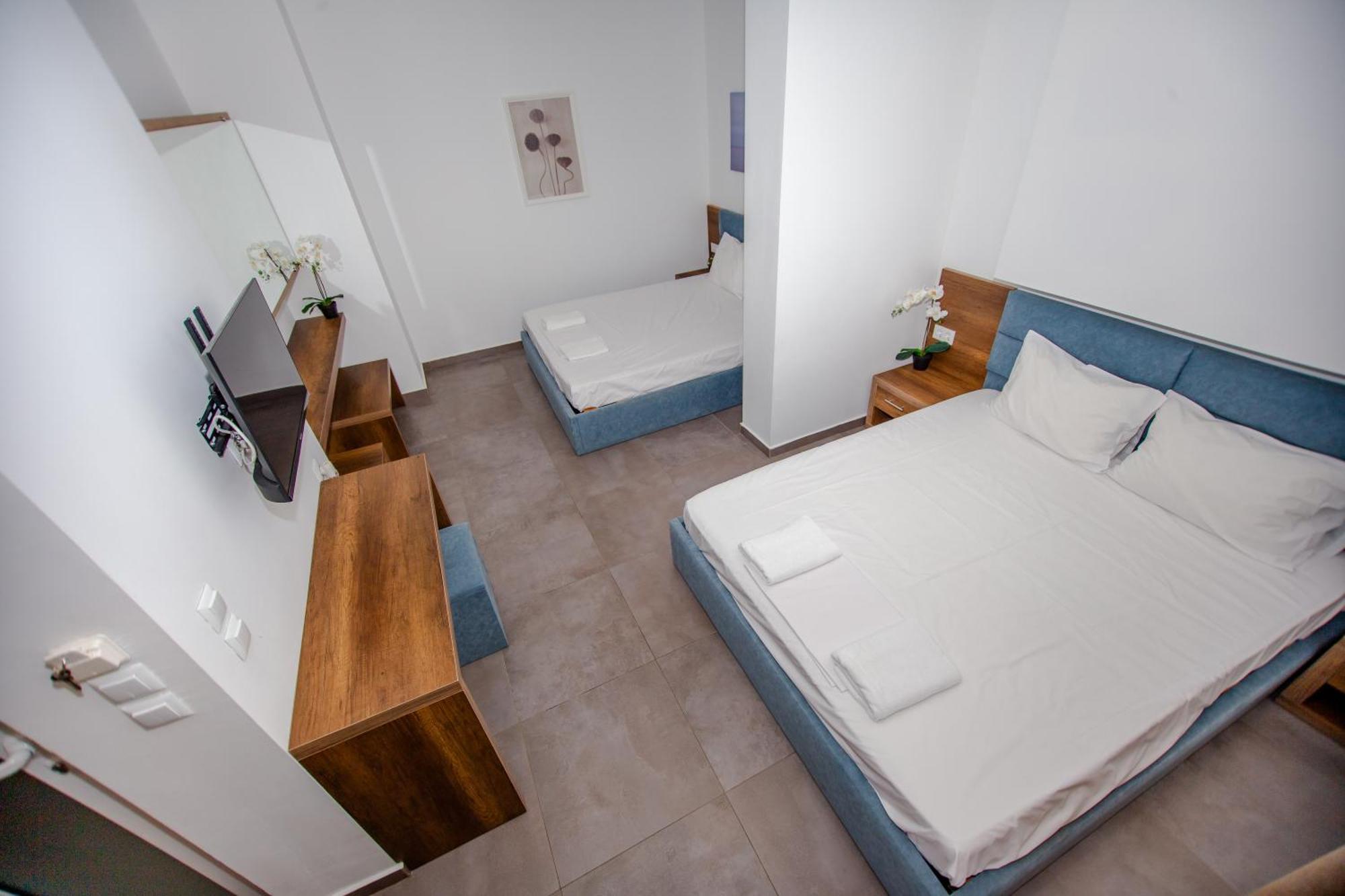 Sophia Seaview & Restaurant Apartment