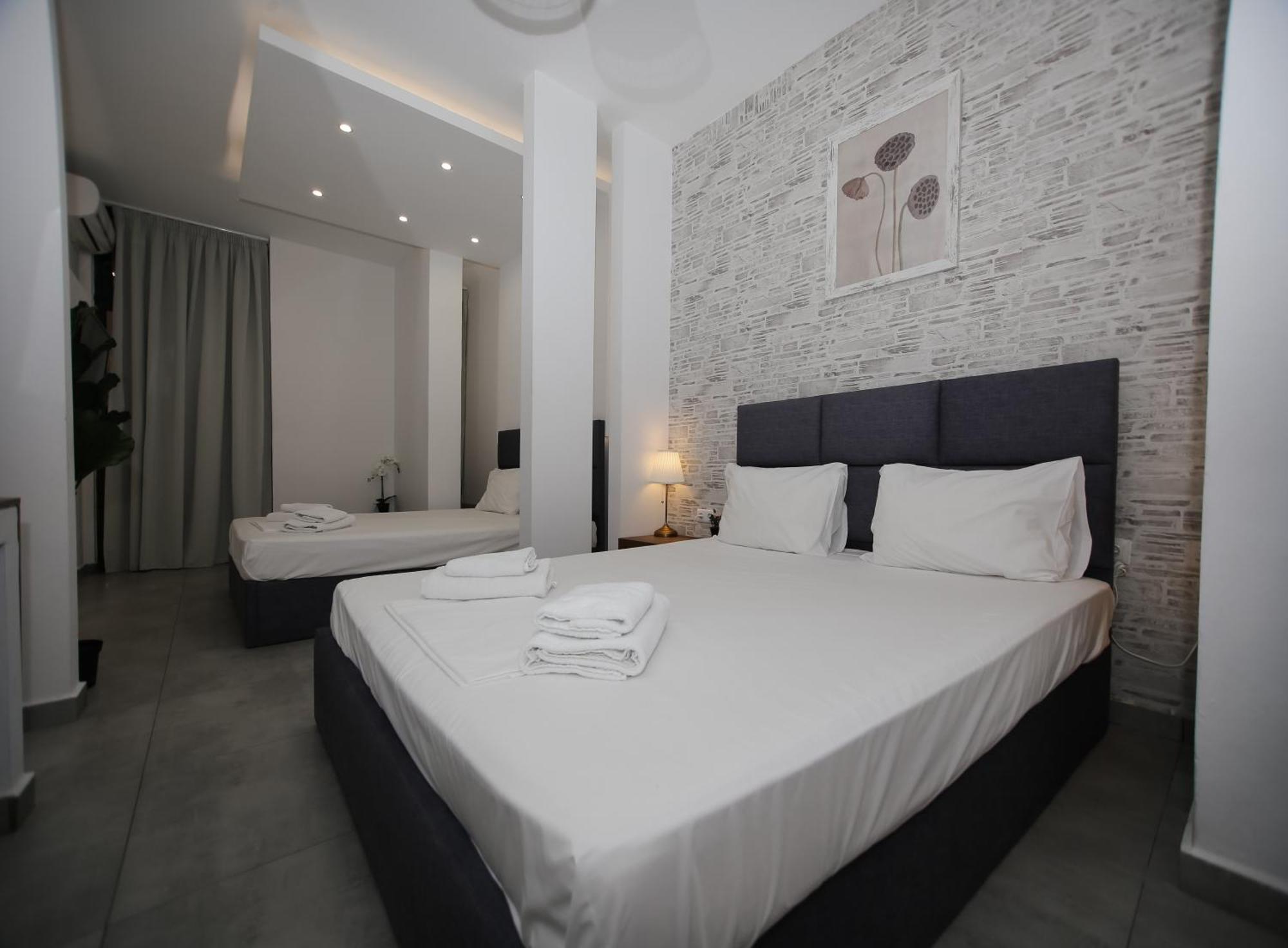 Sophia Seaview & Restaurant Apartment
