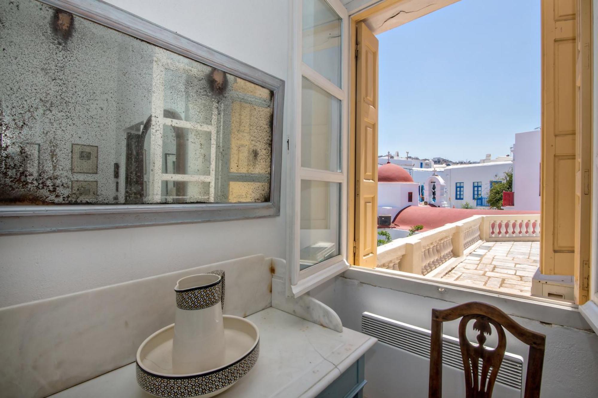 Cambanis Mανsion * Mykonos Town