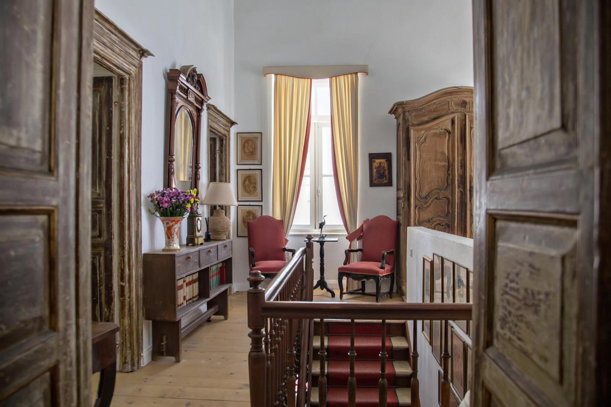 Cambanis Mανsion Holiday home