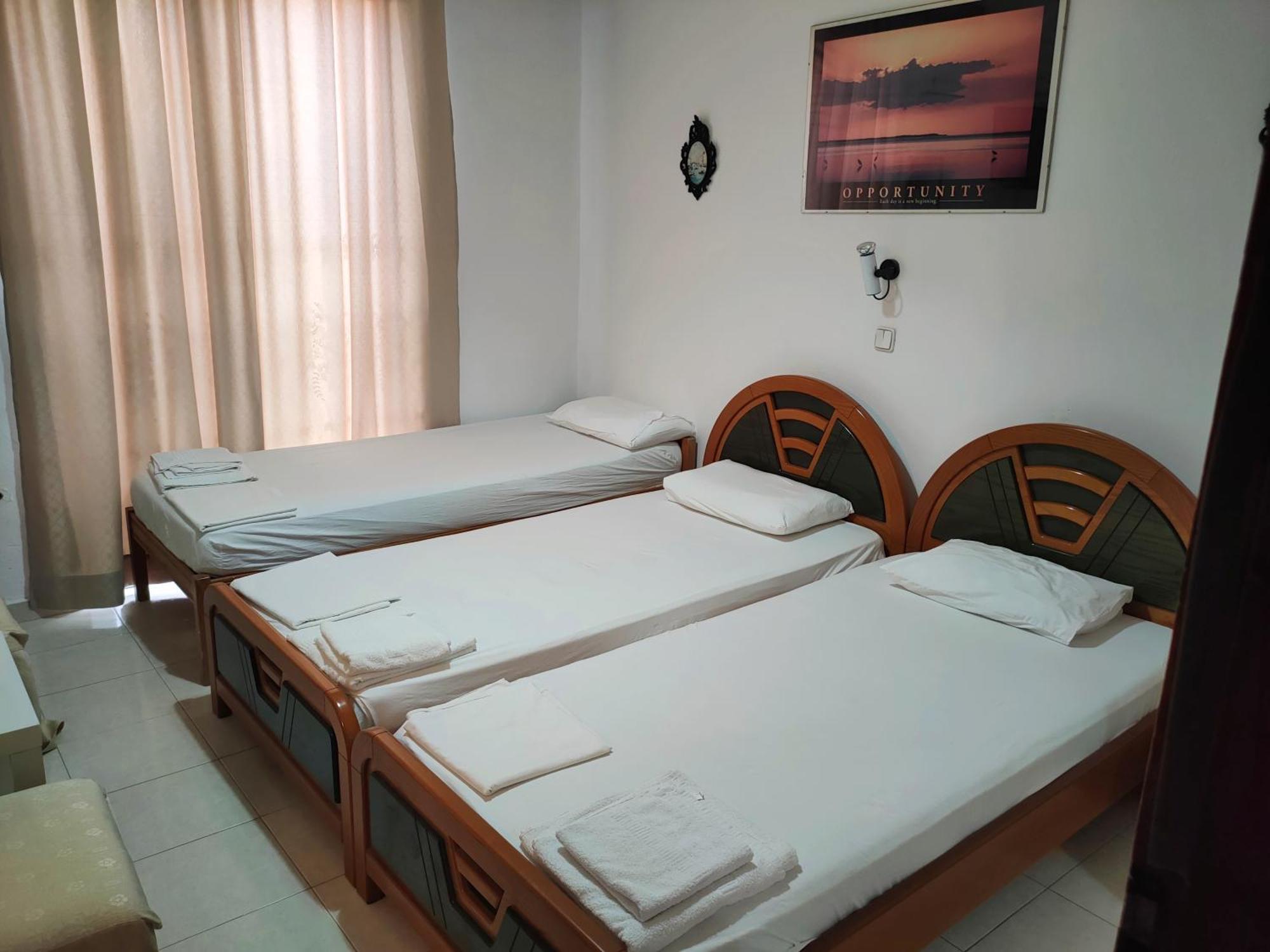 Cleopatra's House Guest house *