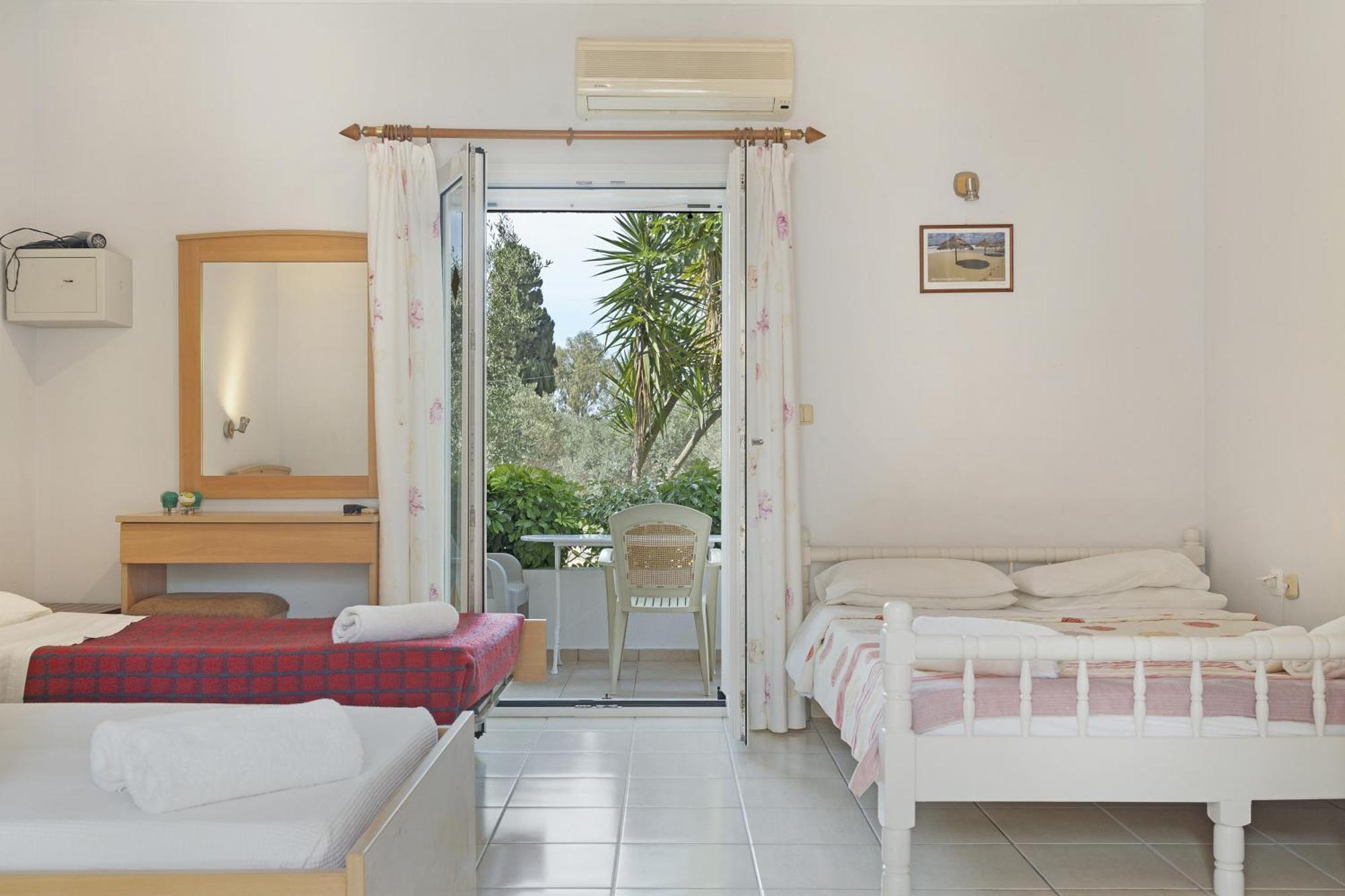 Helena Kefalonia