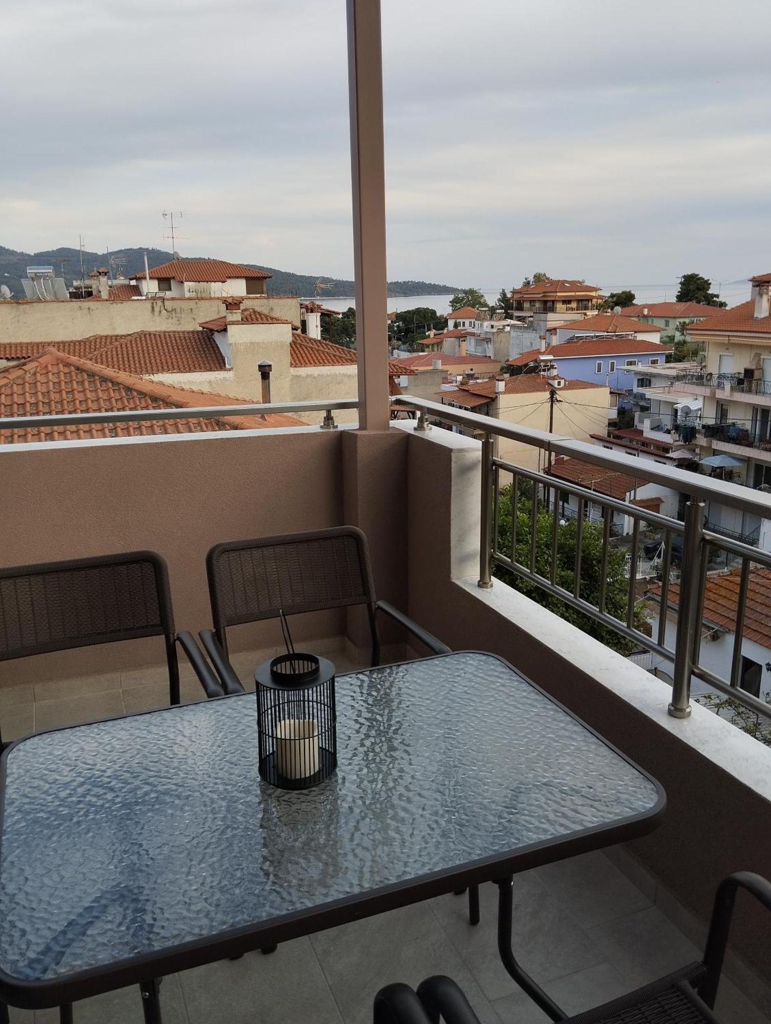 Marmo Premium Apartment Neos Marmaras