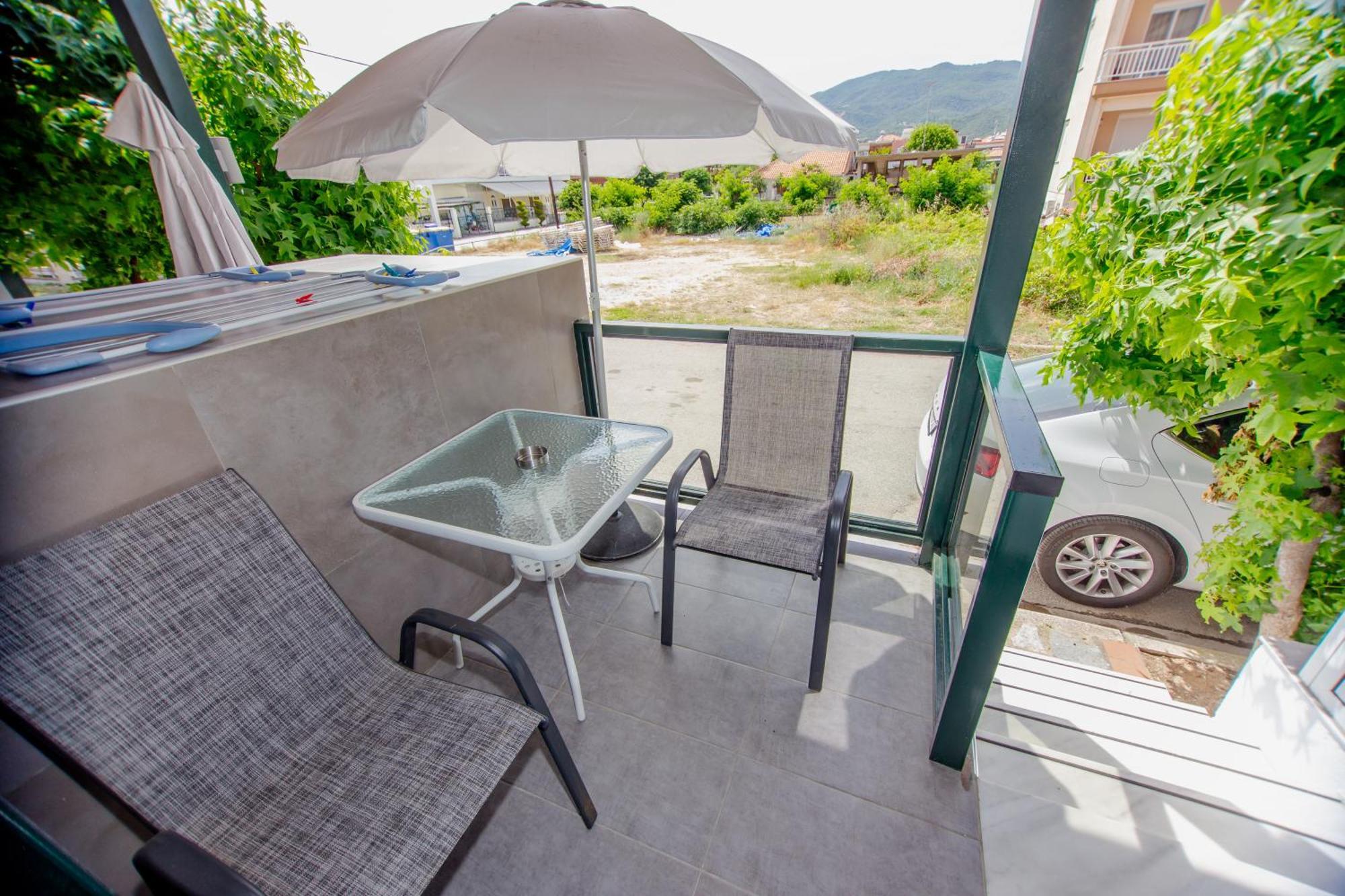 Sophia Seaview & Restaurant Apartment Nea Vrasna