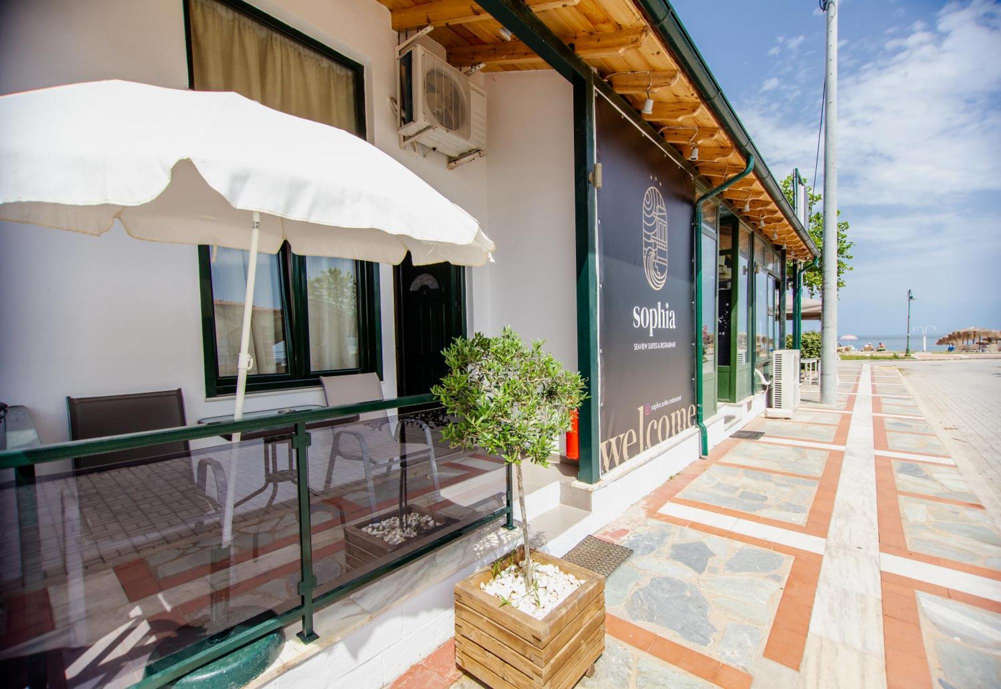 Apartment Sophia Seaview & Restaurant *