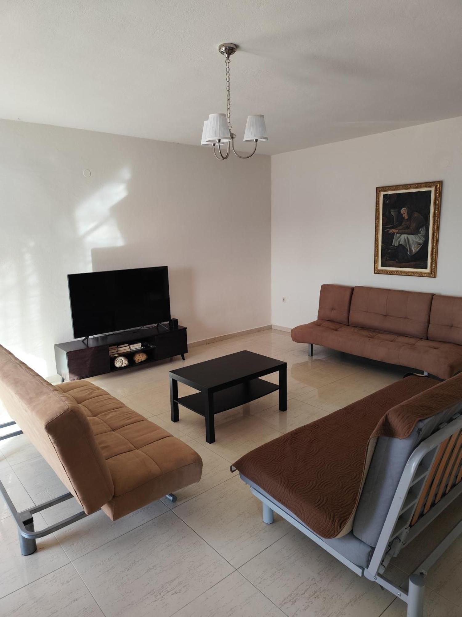 Afrodites Sea View House *