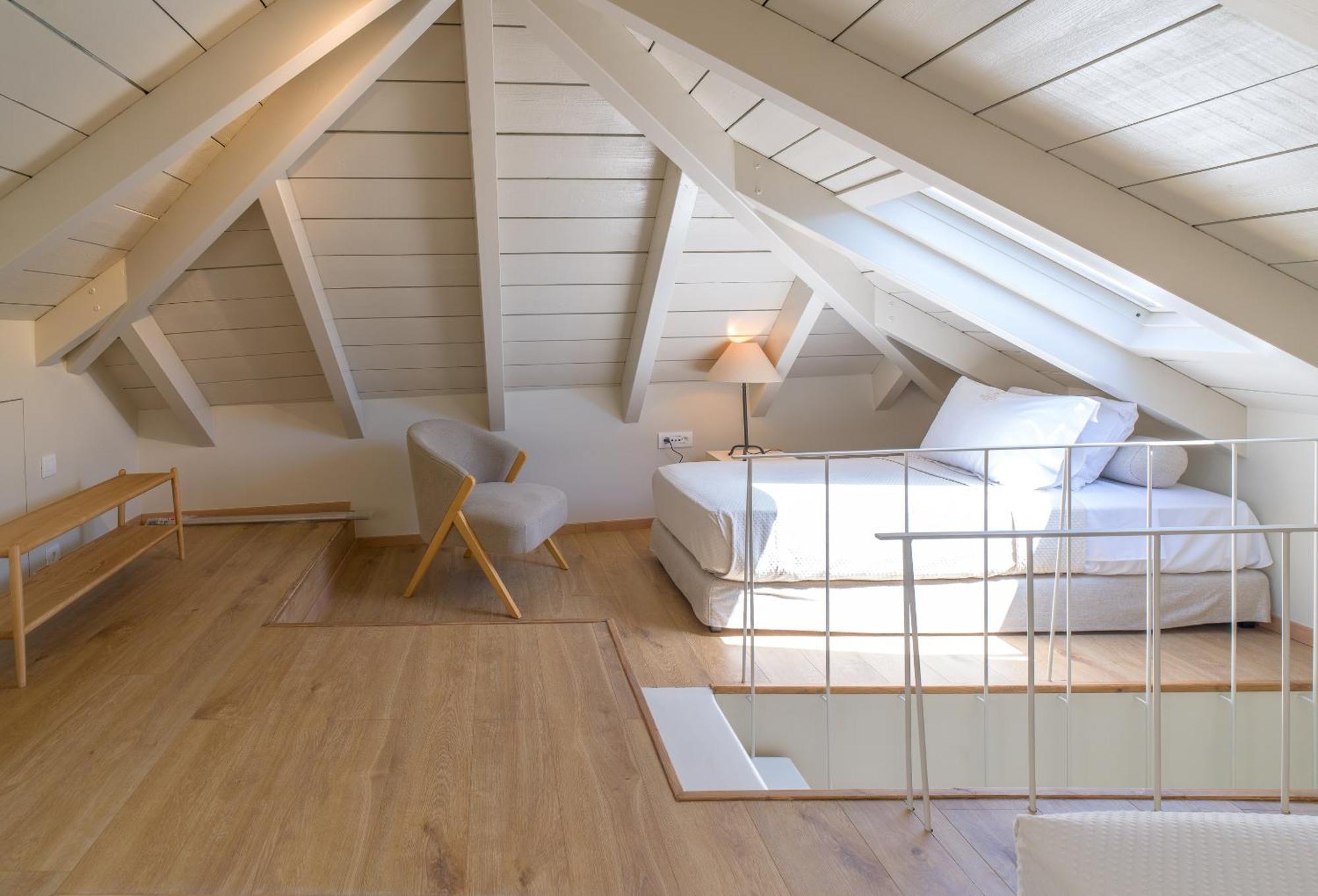 Essence Aparthotel *