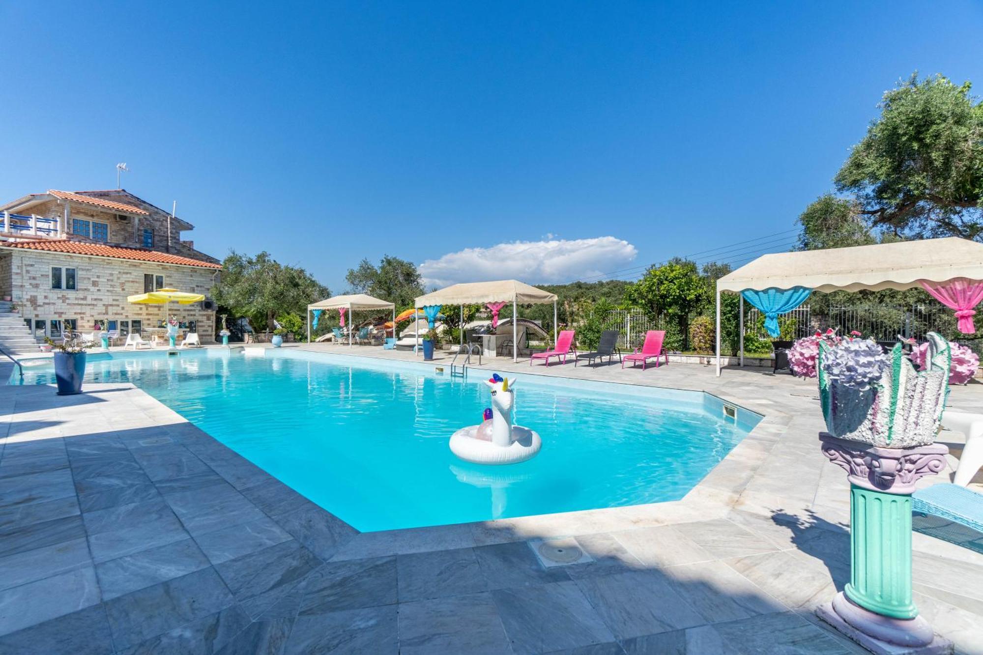 Villa Paco's Luxury 32