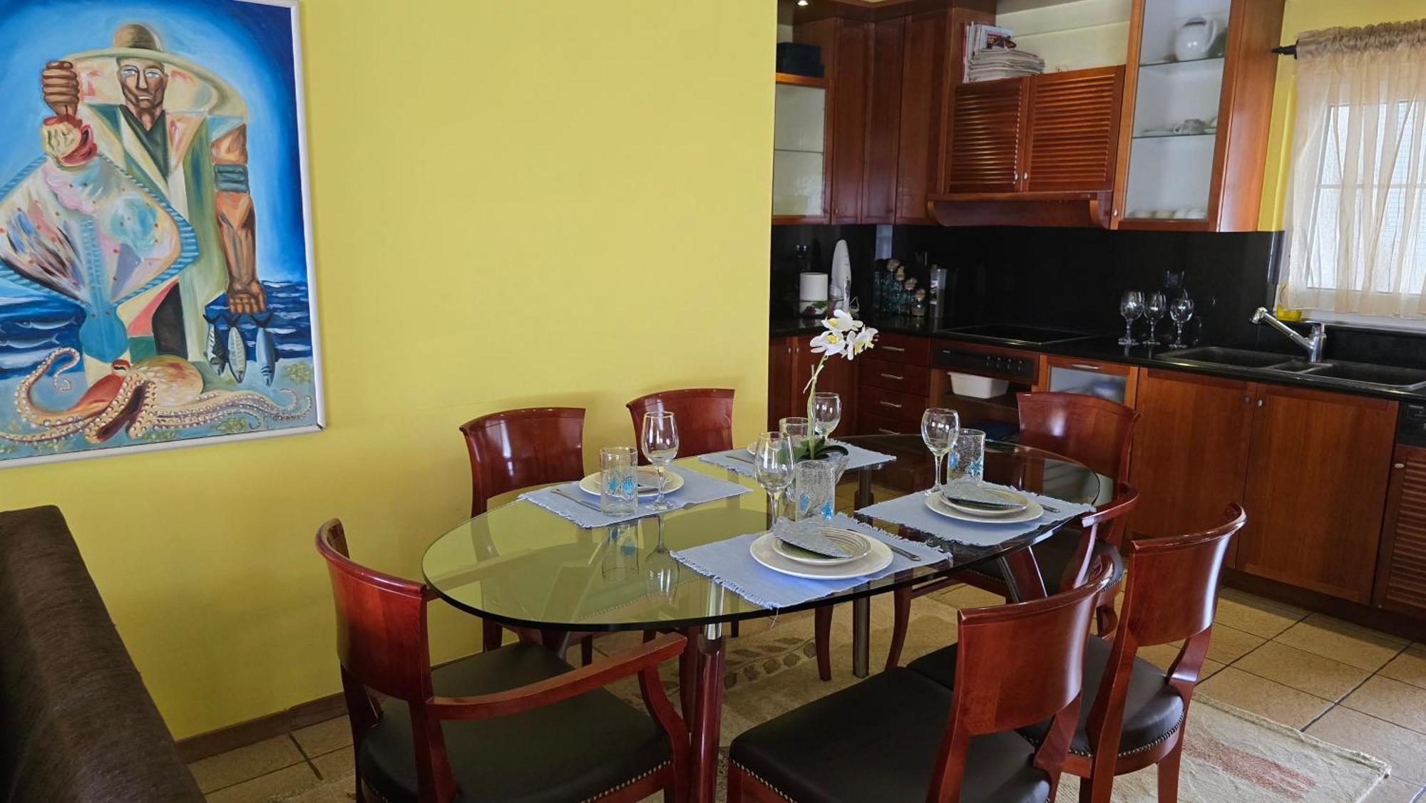 Catherine's Beachfront * Paralia Katerinis