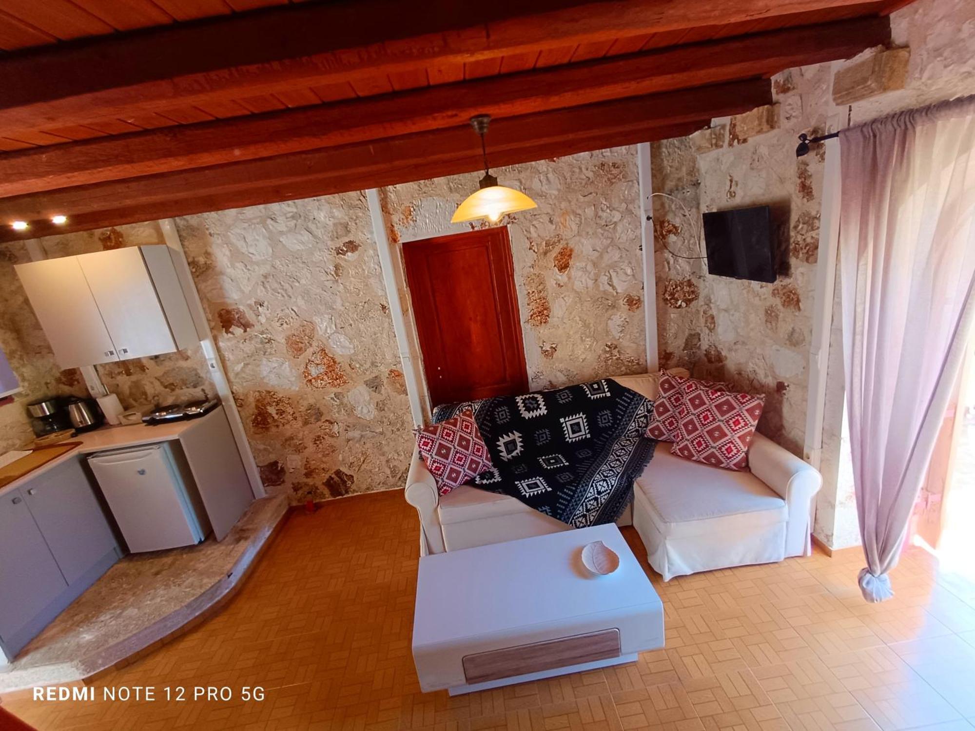 Spasmata Village Stone Maisonette
