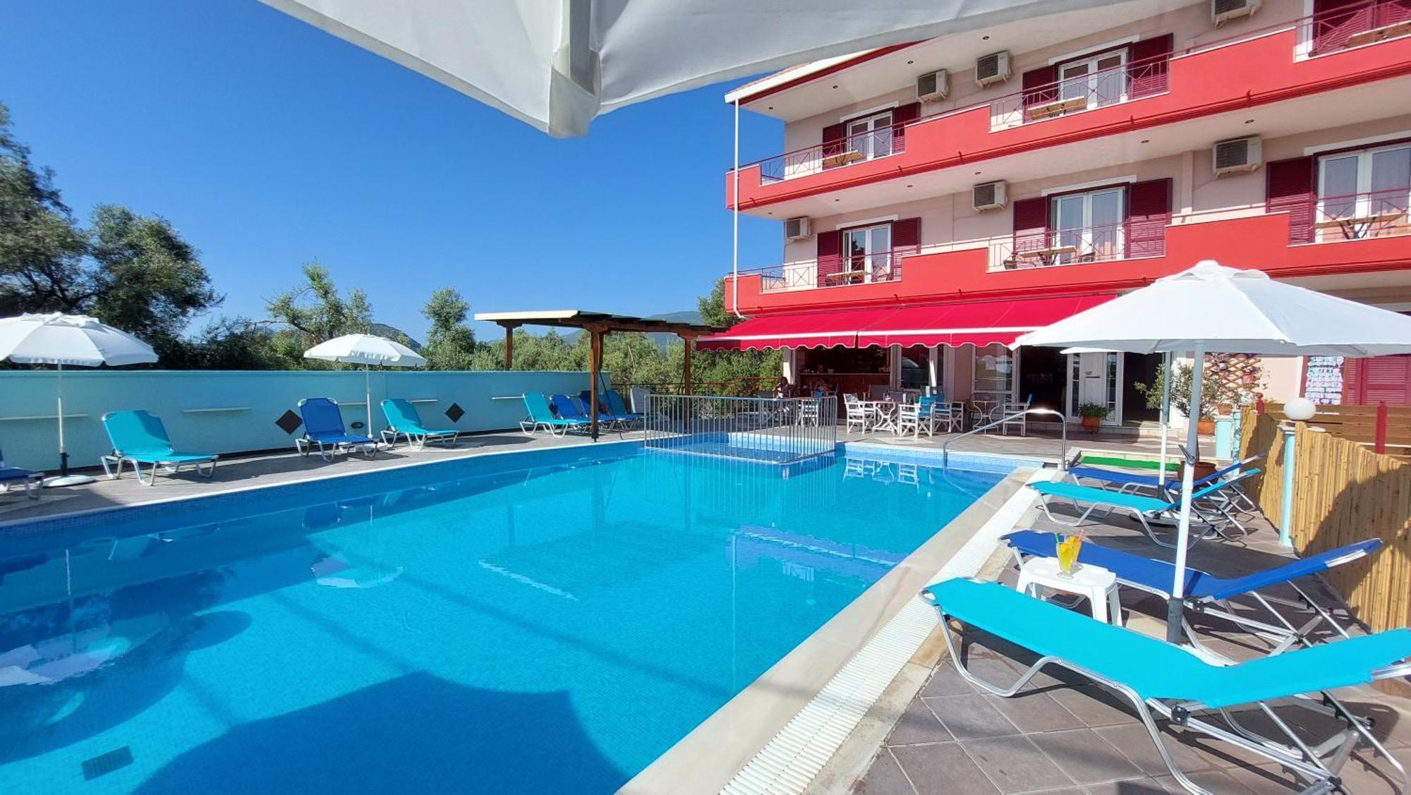 Sunrise Aparthotel