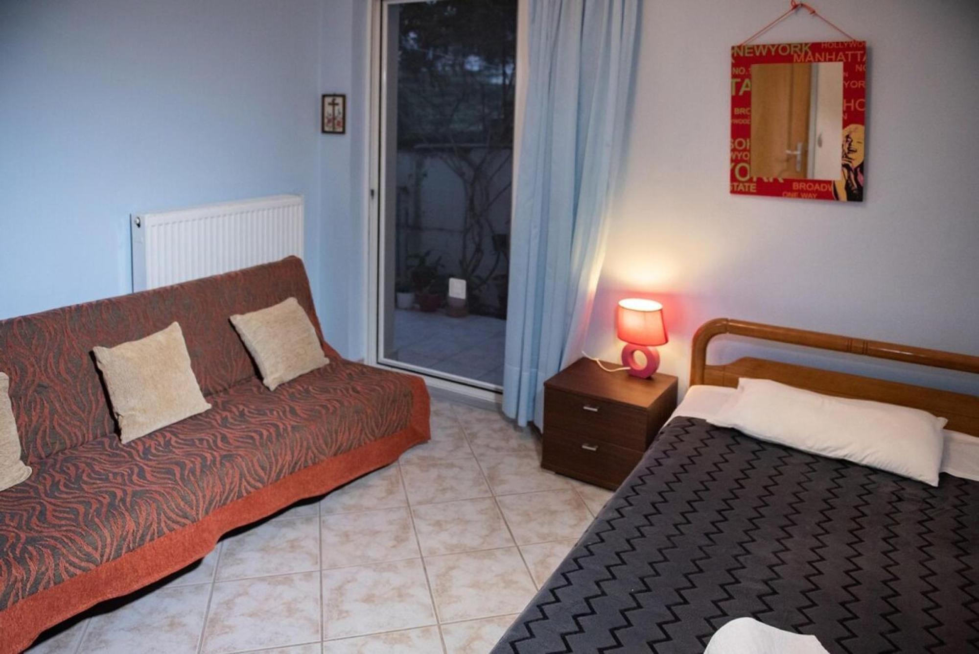 Apartment Chrissoula House In Agioi Apostoloi *