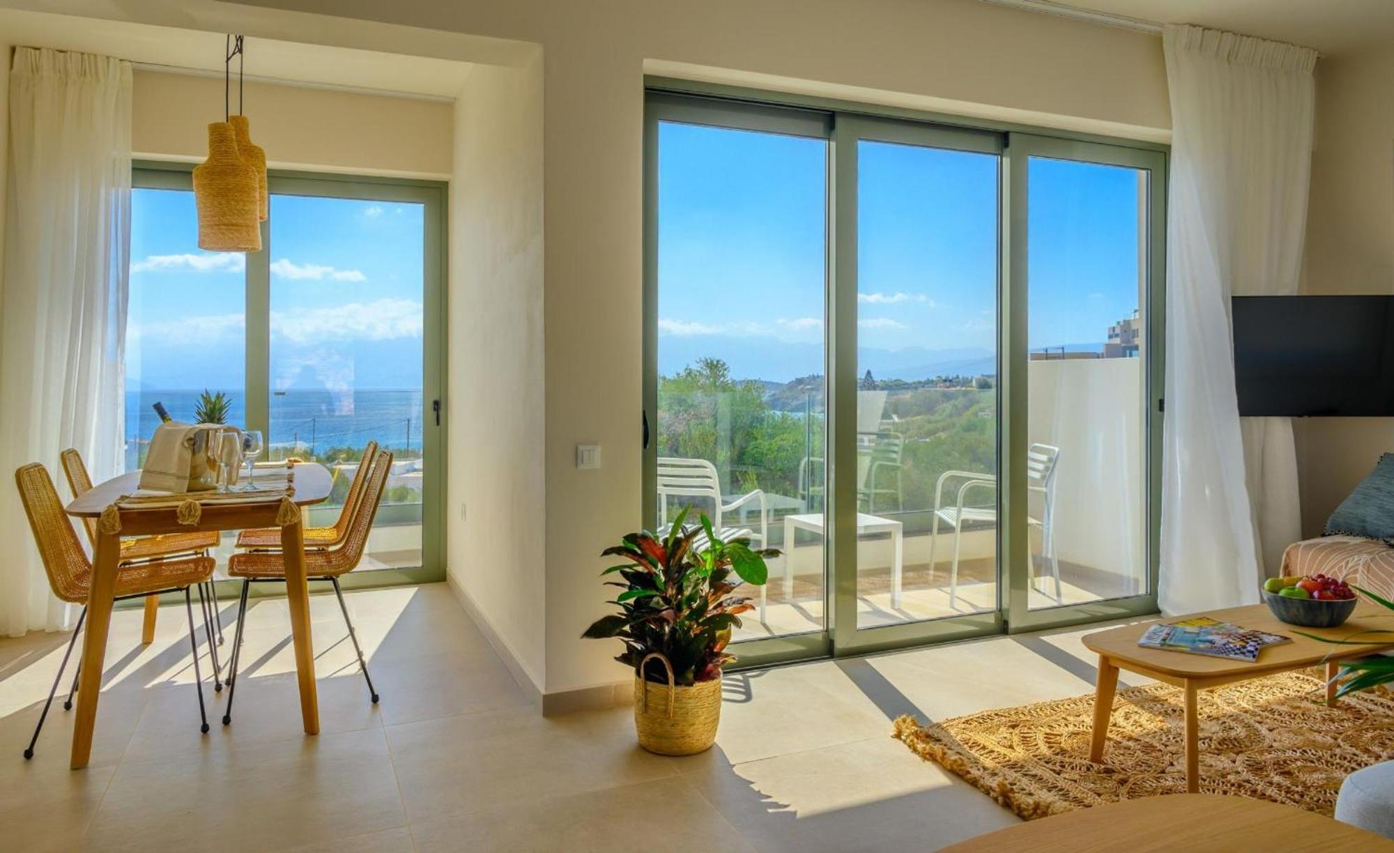 Apartment Roots In Crete