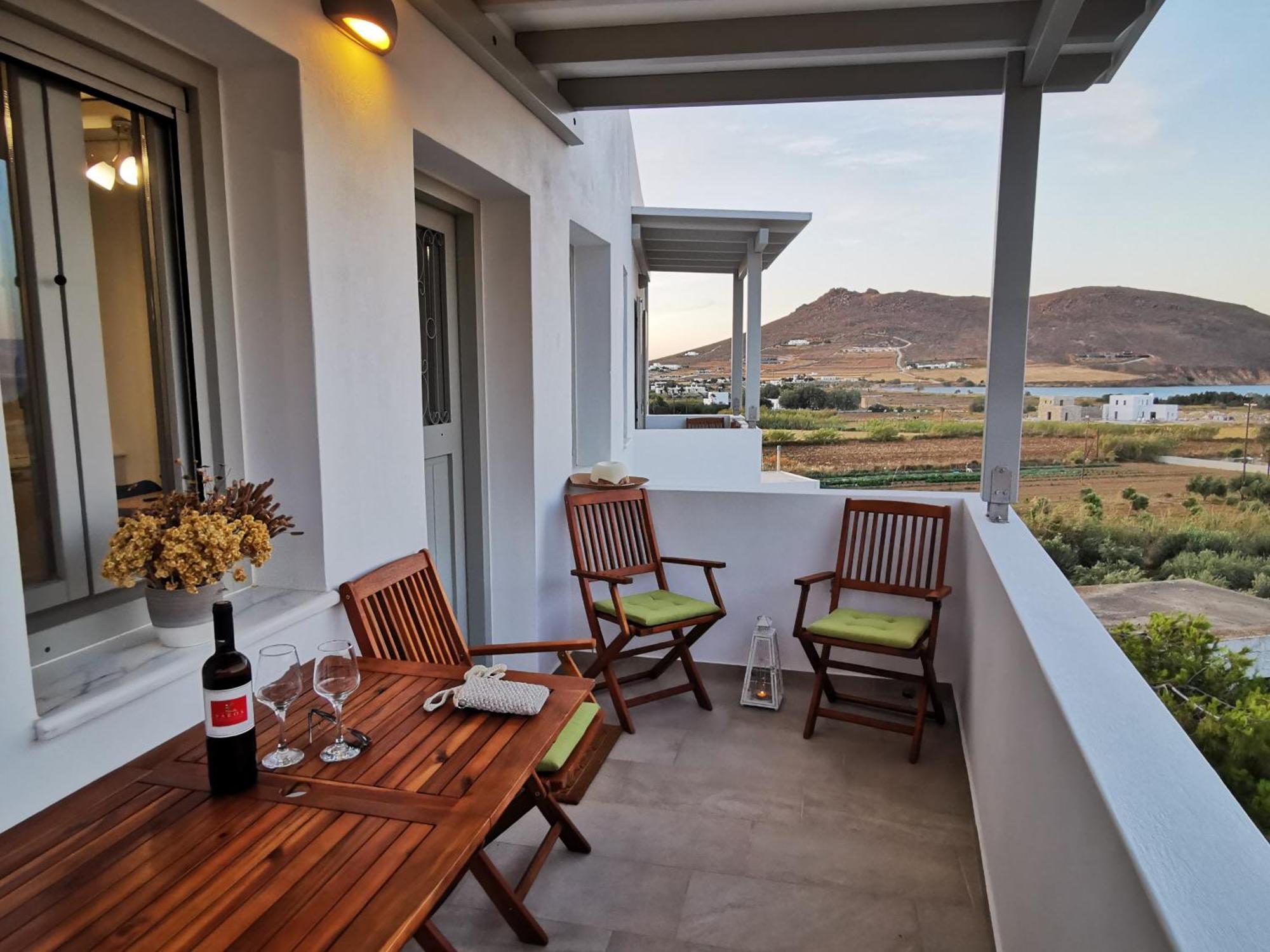 Molos View * Molos (Paros)