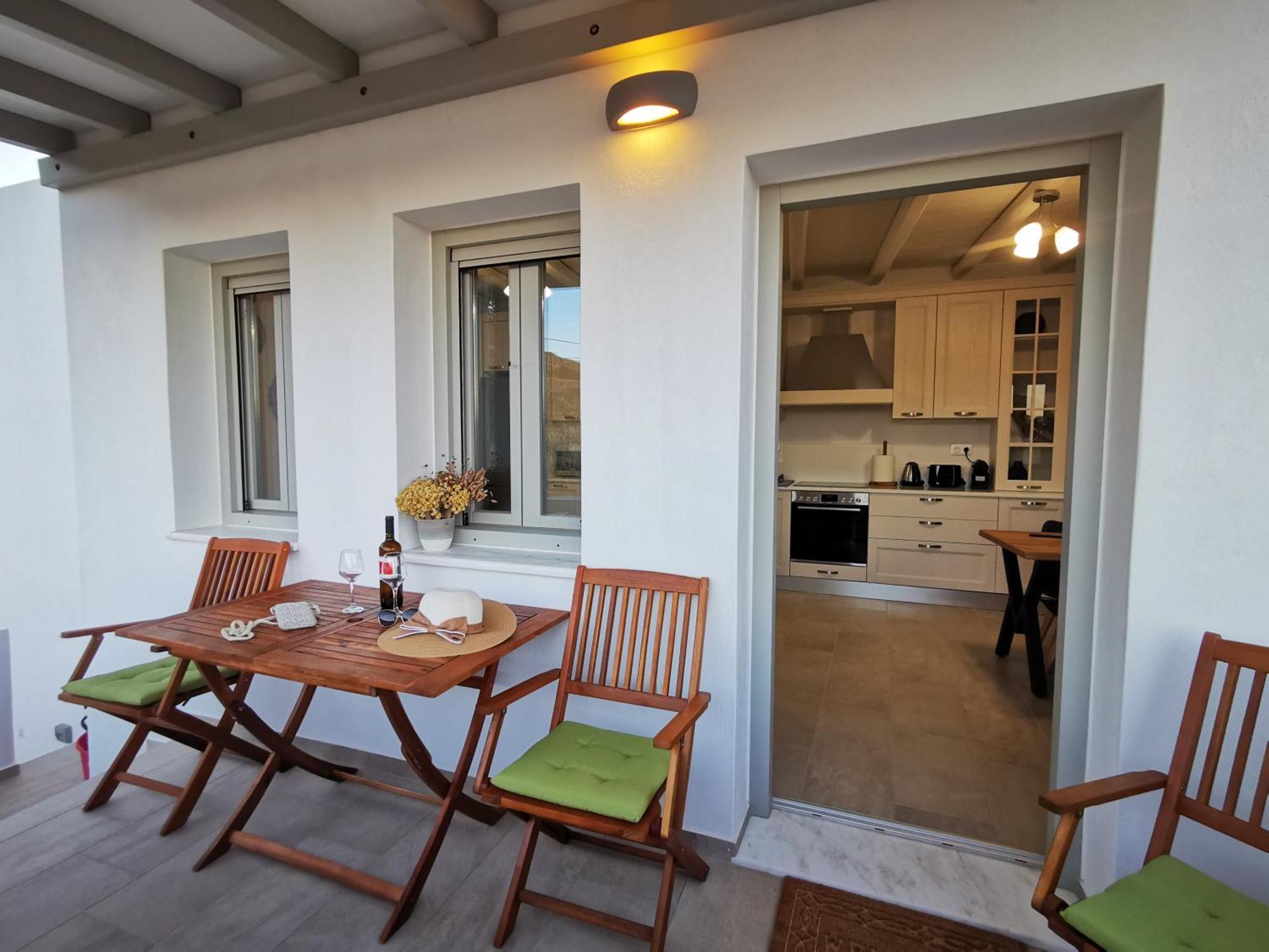 Apartment Molos View