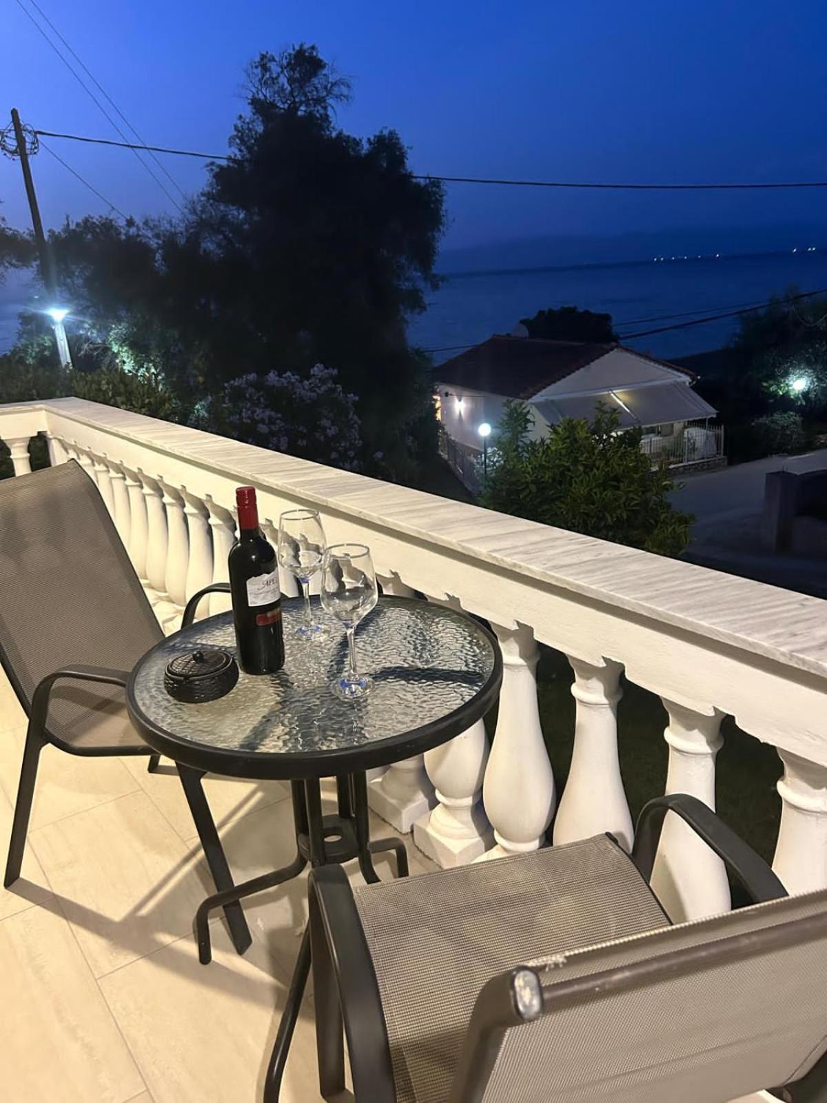 Holiday home Viktor's House By The Sea Mpoukaris
