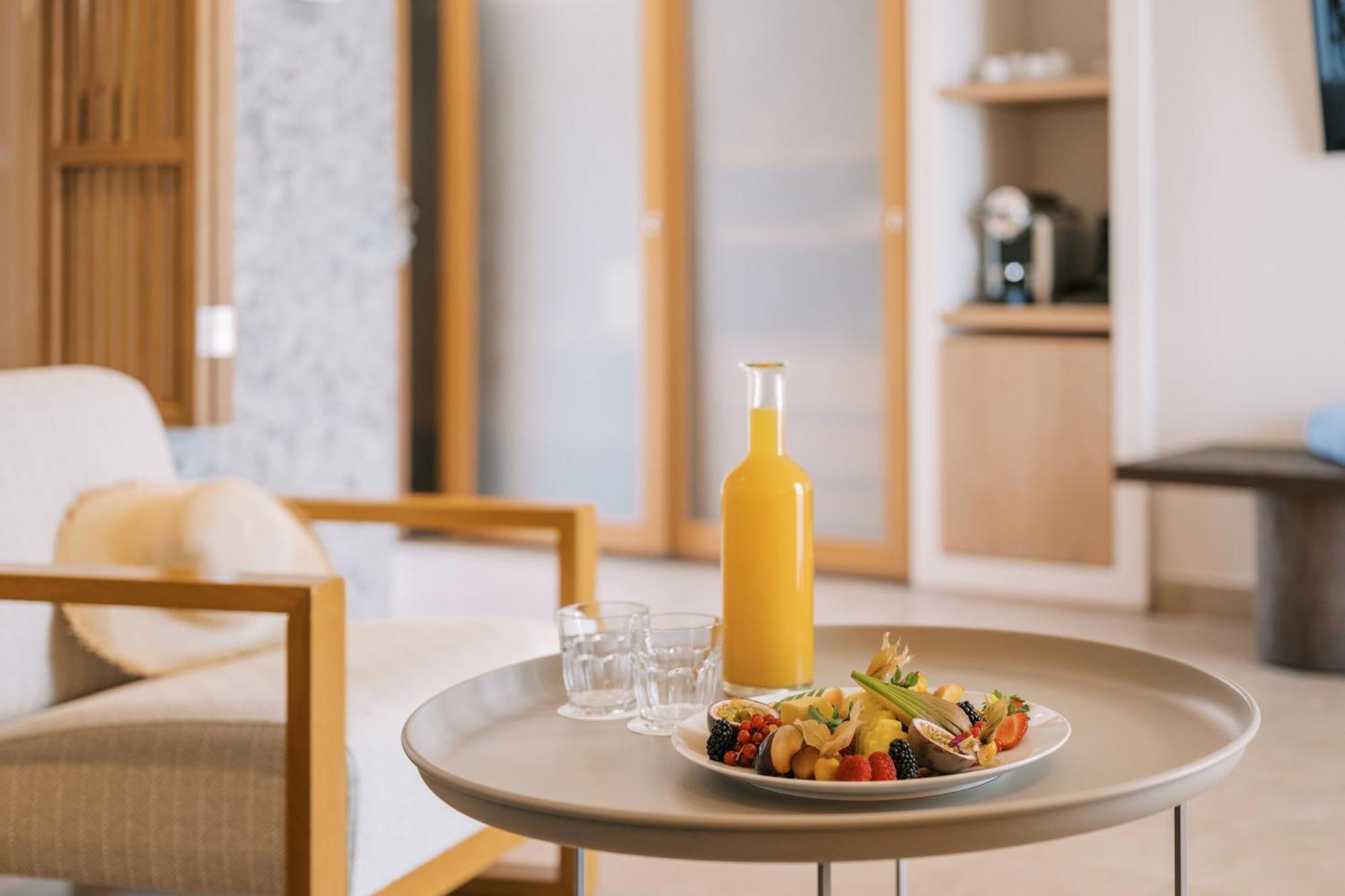 Mare, Seaside Hotel 5*