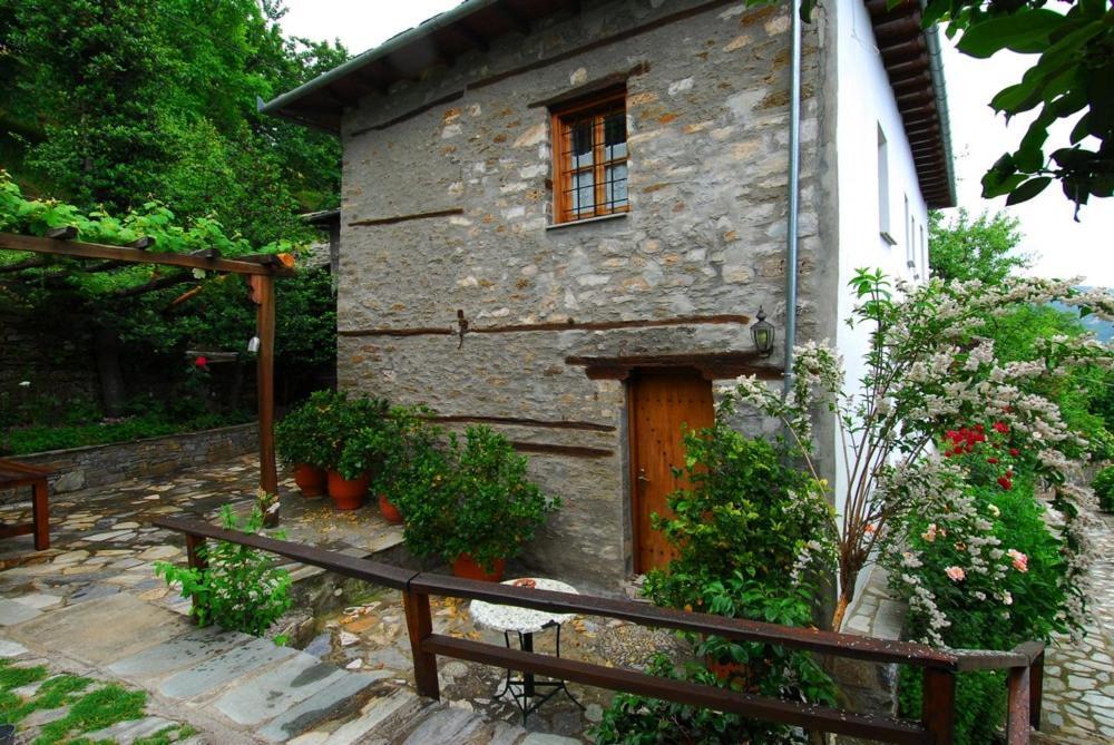 Archontiko Iatridis *