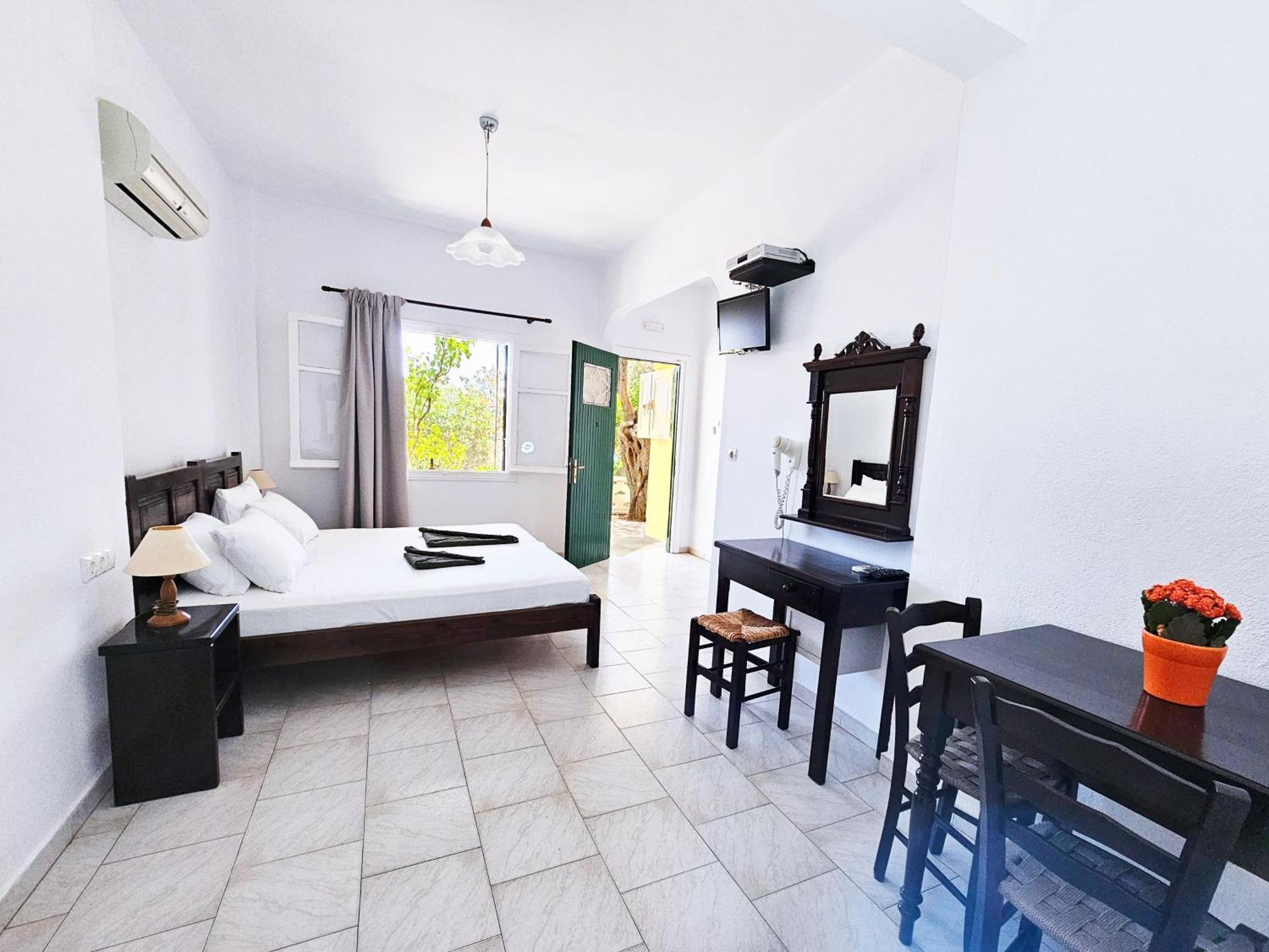 Apartment Popi Marathokampos