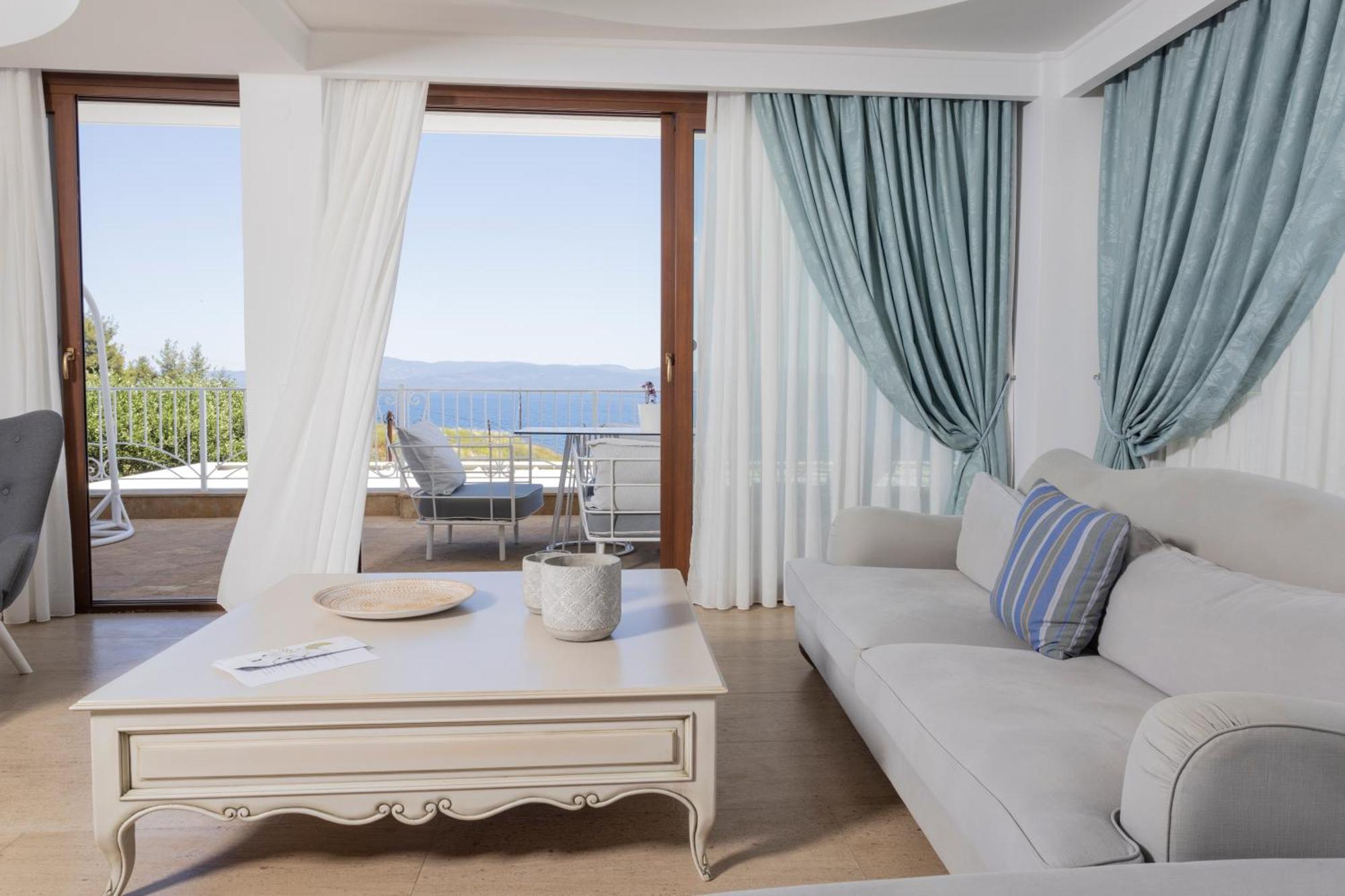 D'oro - Luxury & Paliouri