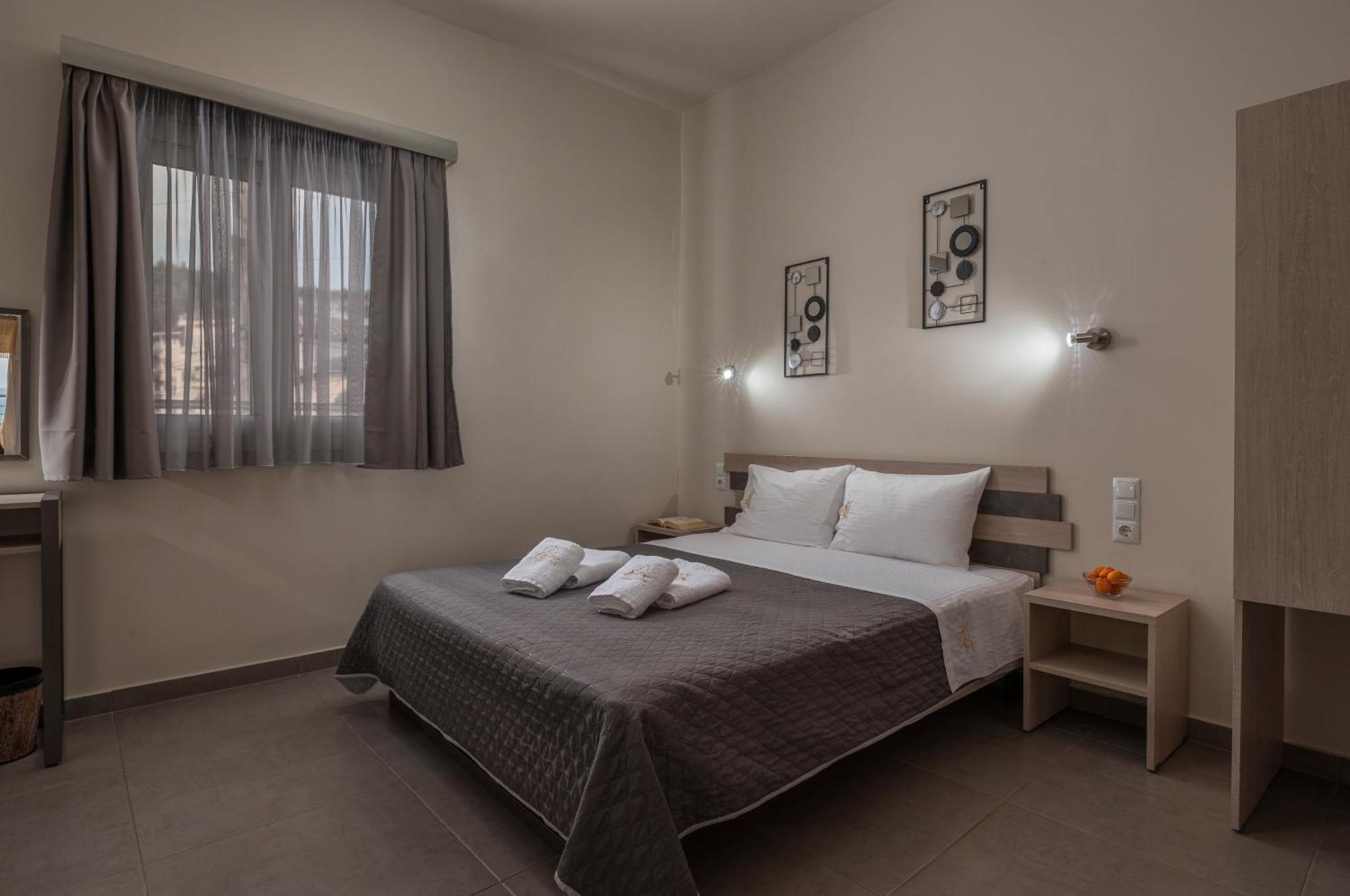 Sunshine Aparthotel