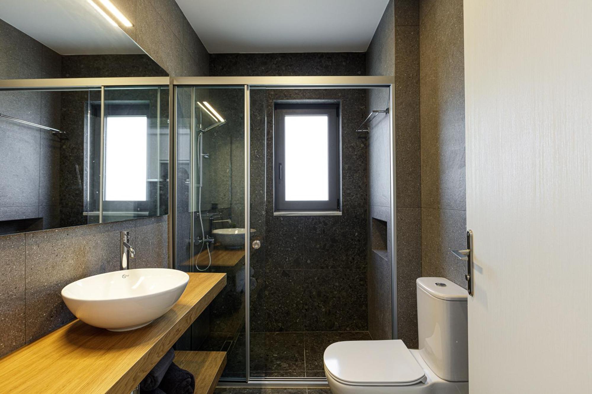 Eleven Boutique Stavromenos