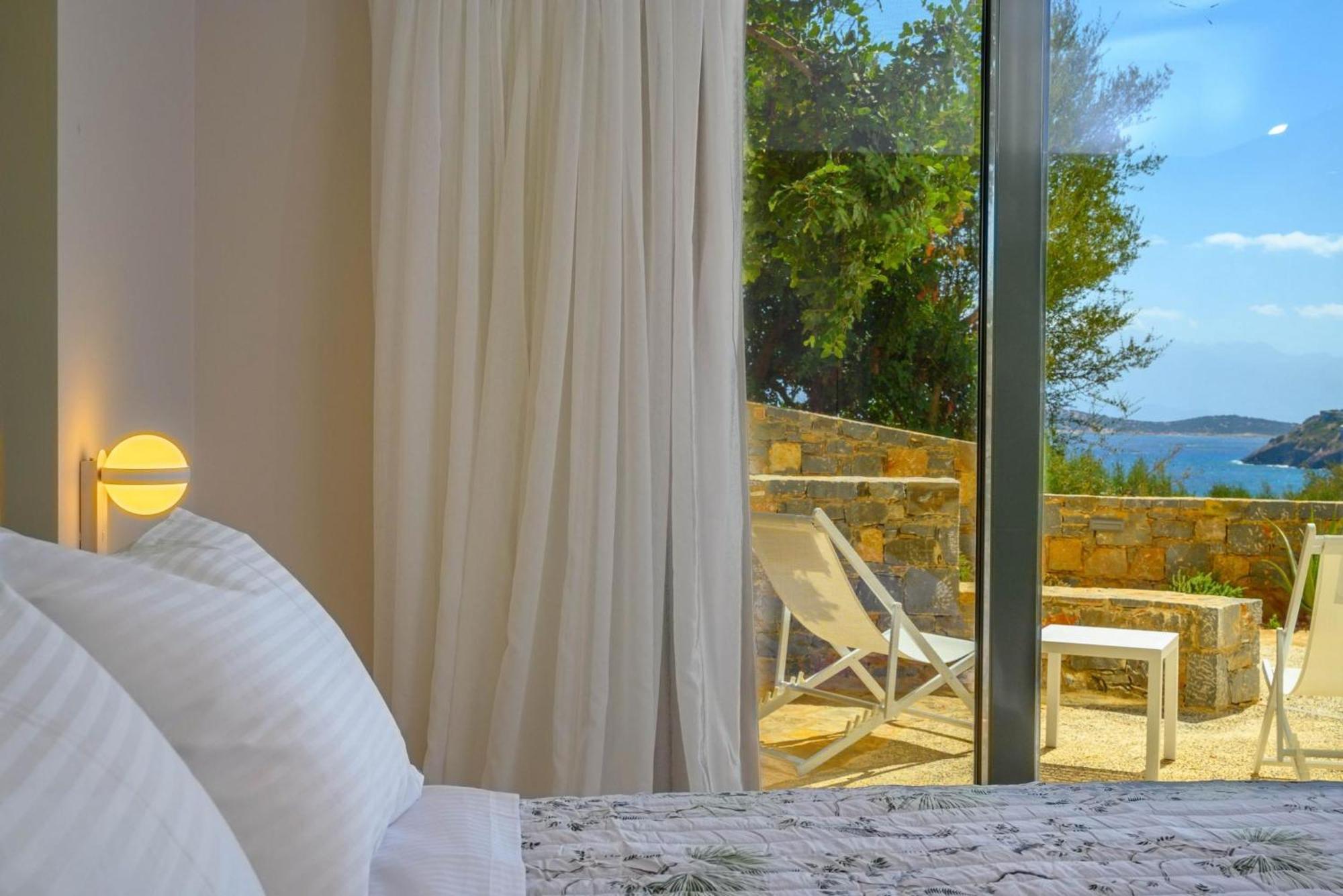 Roots In Crete Apartment