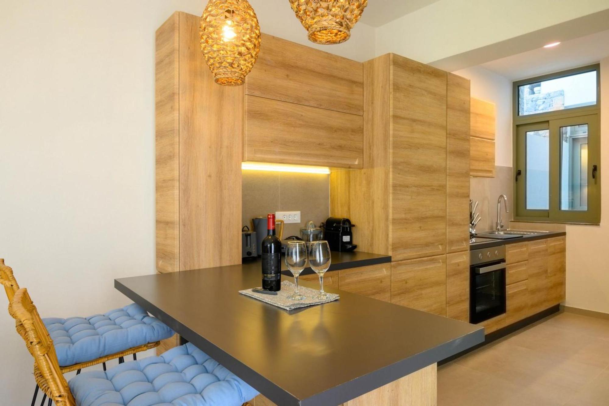 Apartment Roots In Crete *