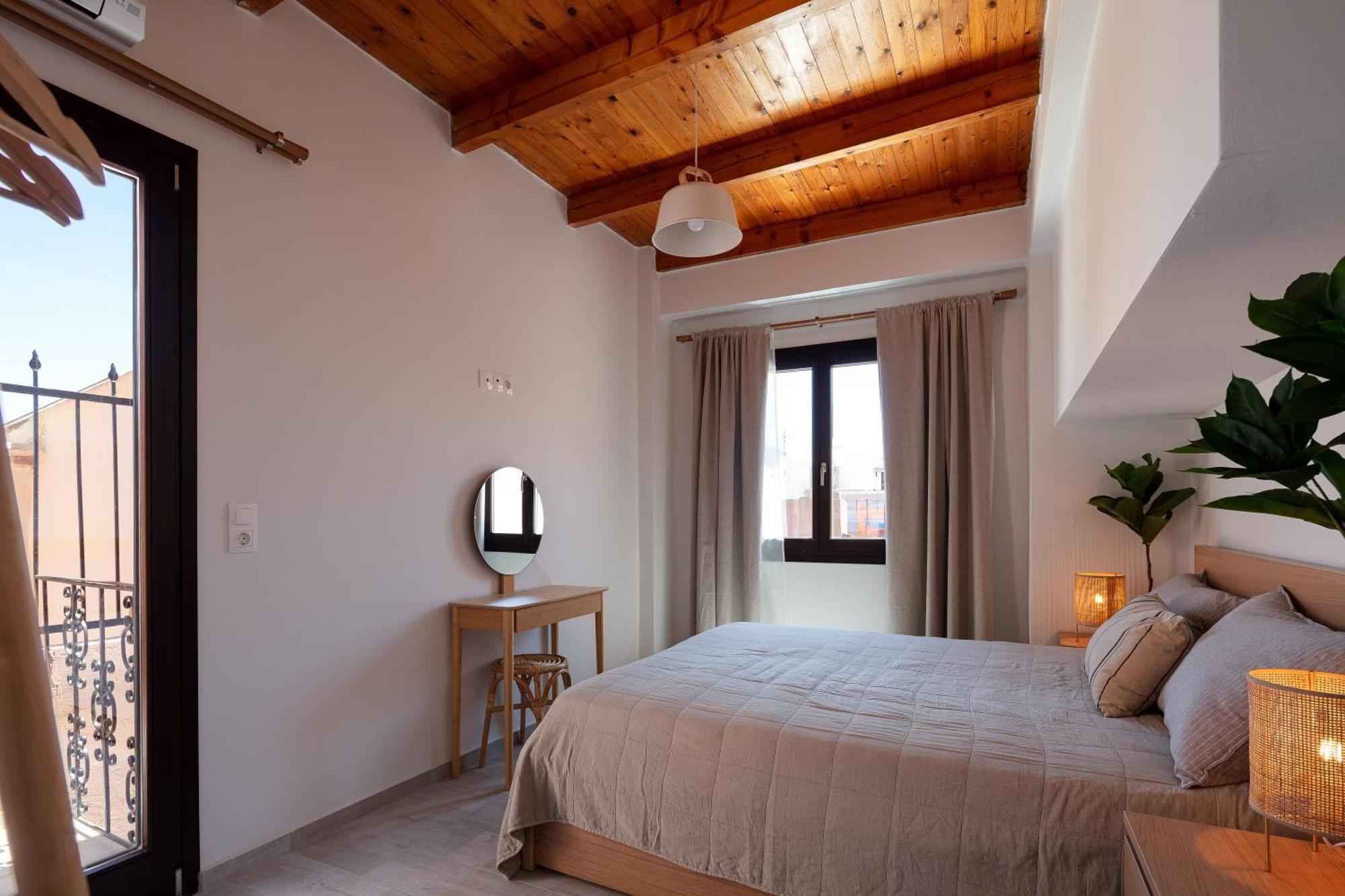 Fortezza Sea Breeze, Anne, 2 Bedrooms & Sea View * Rethymno (Crete)