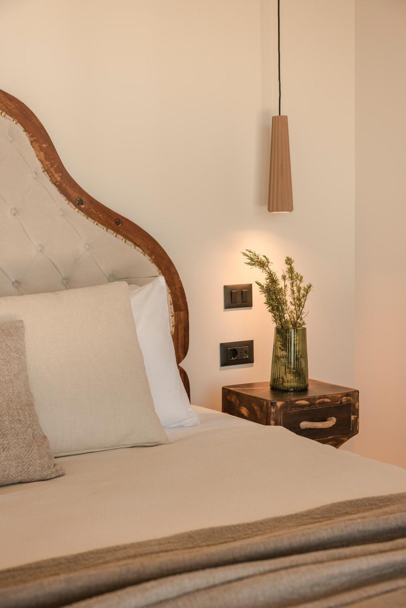Hilaritas Premium Seafront Stay - April & May Limited Spring Offer! Holiday home *