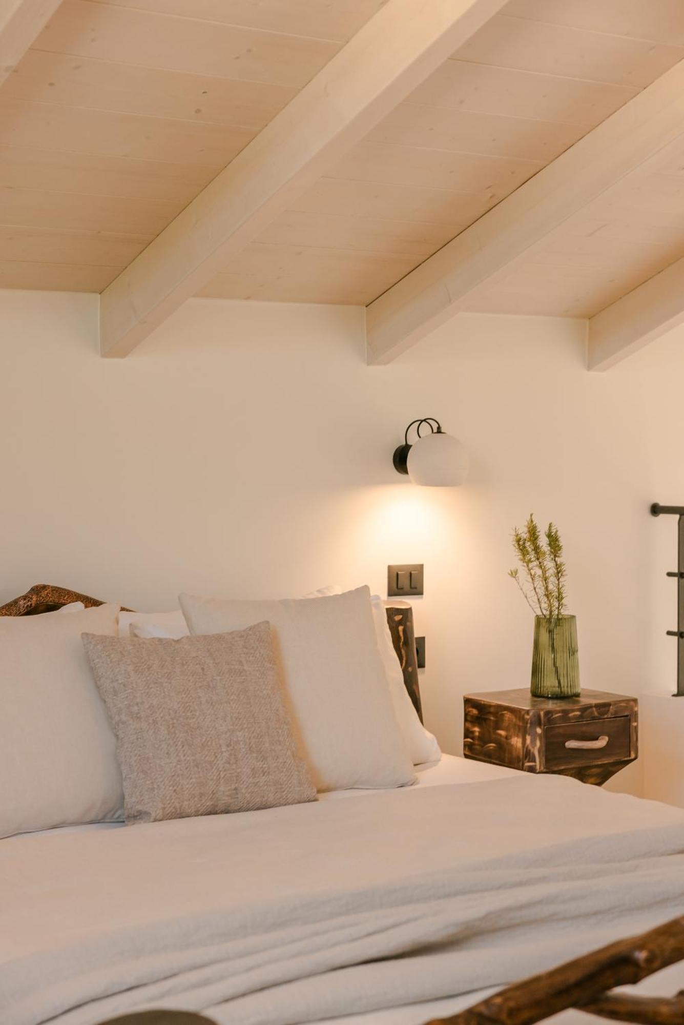 Hilaritas Premium Seafront Stay - April & May Limited Spring Offer! Holiday home *