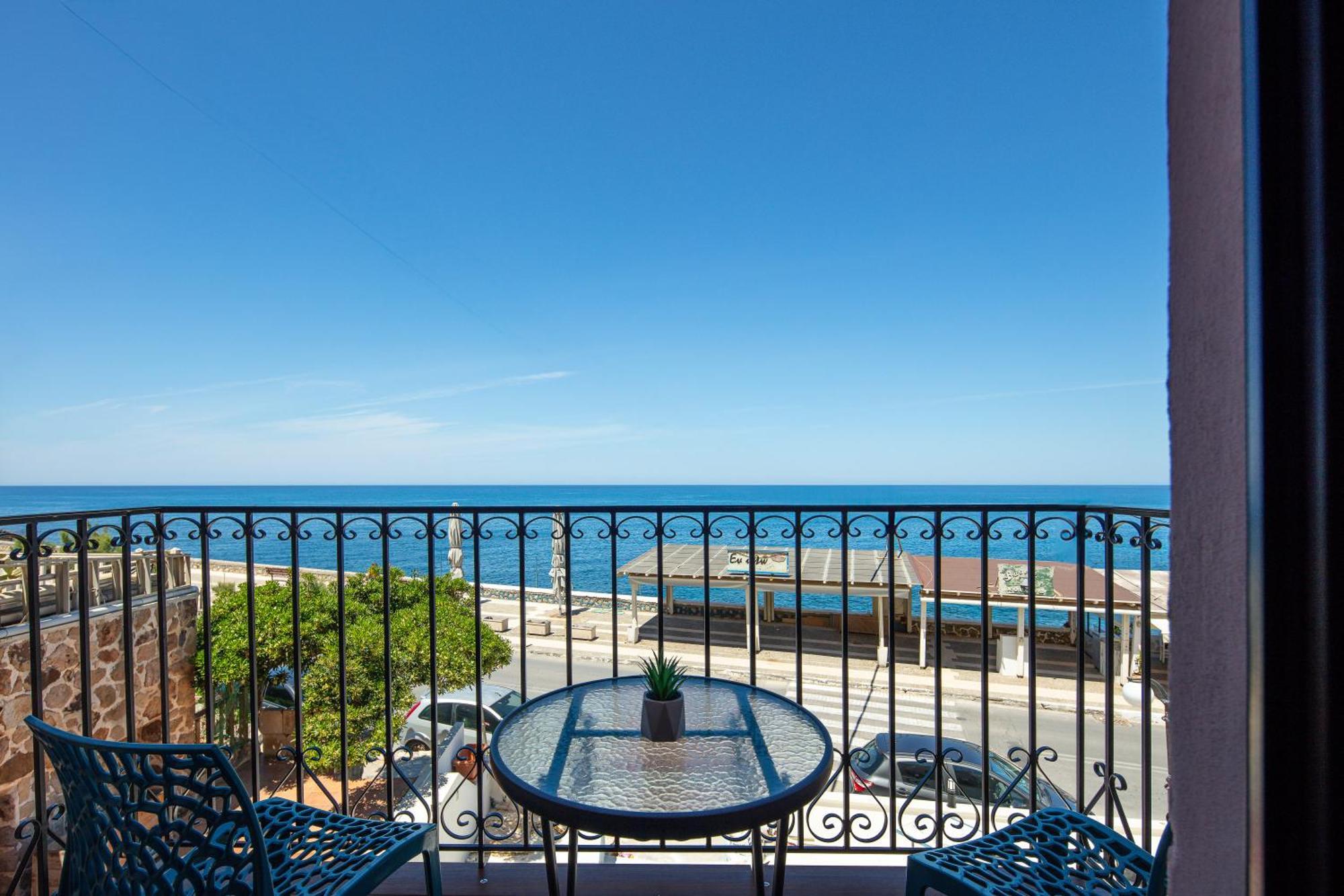 Fortezza Sea Breeze, Anne, 2 Bedrooms & Sea View Apartment